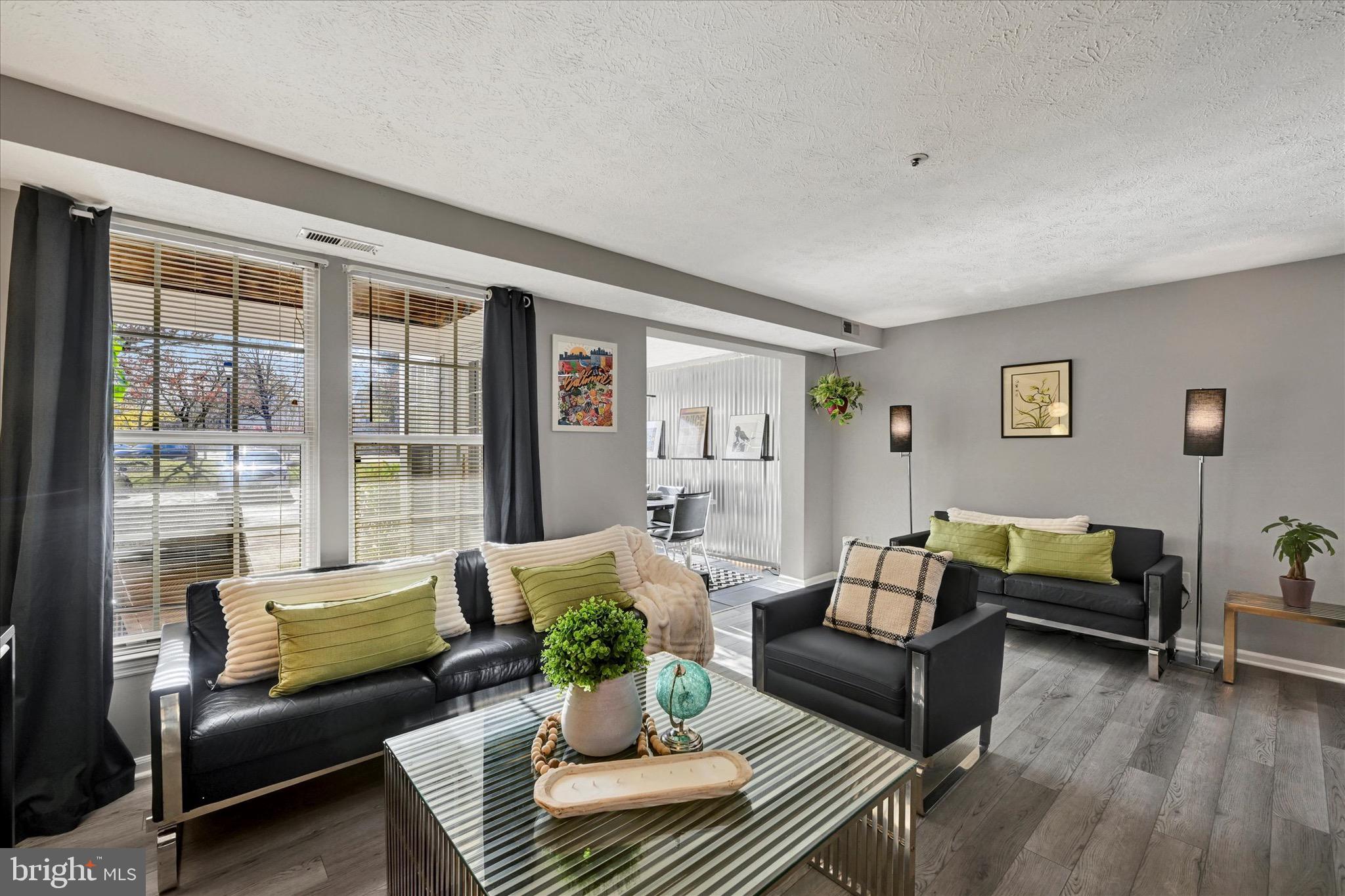 9107 LINCOLNSHIRE COURT D D