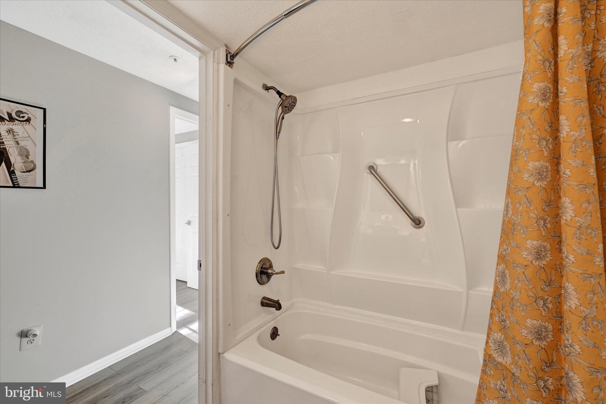 9107 LINCOLNSHIRE COURT D D