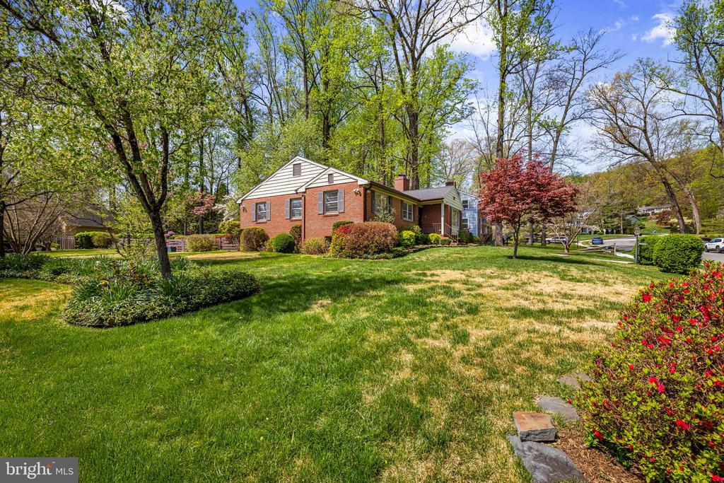 319 GAILRIDGE ROAD