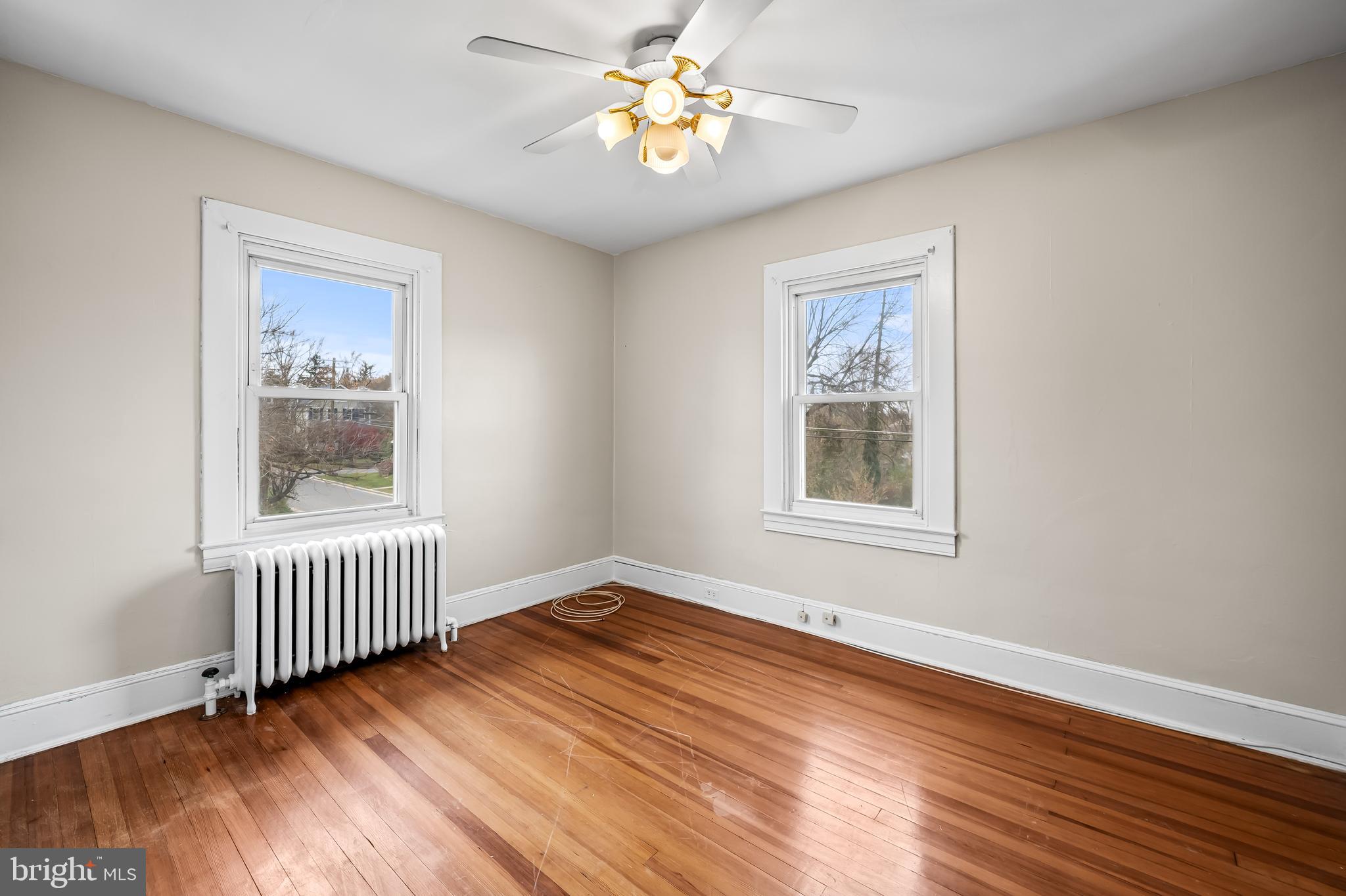 100 CLARENDON AVENUE