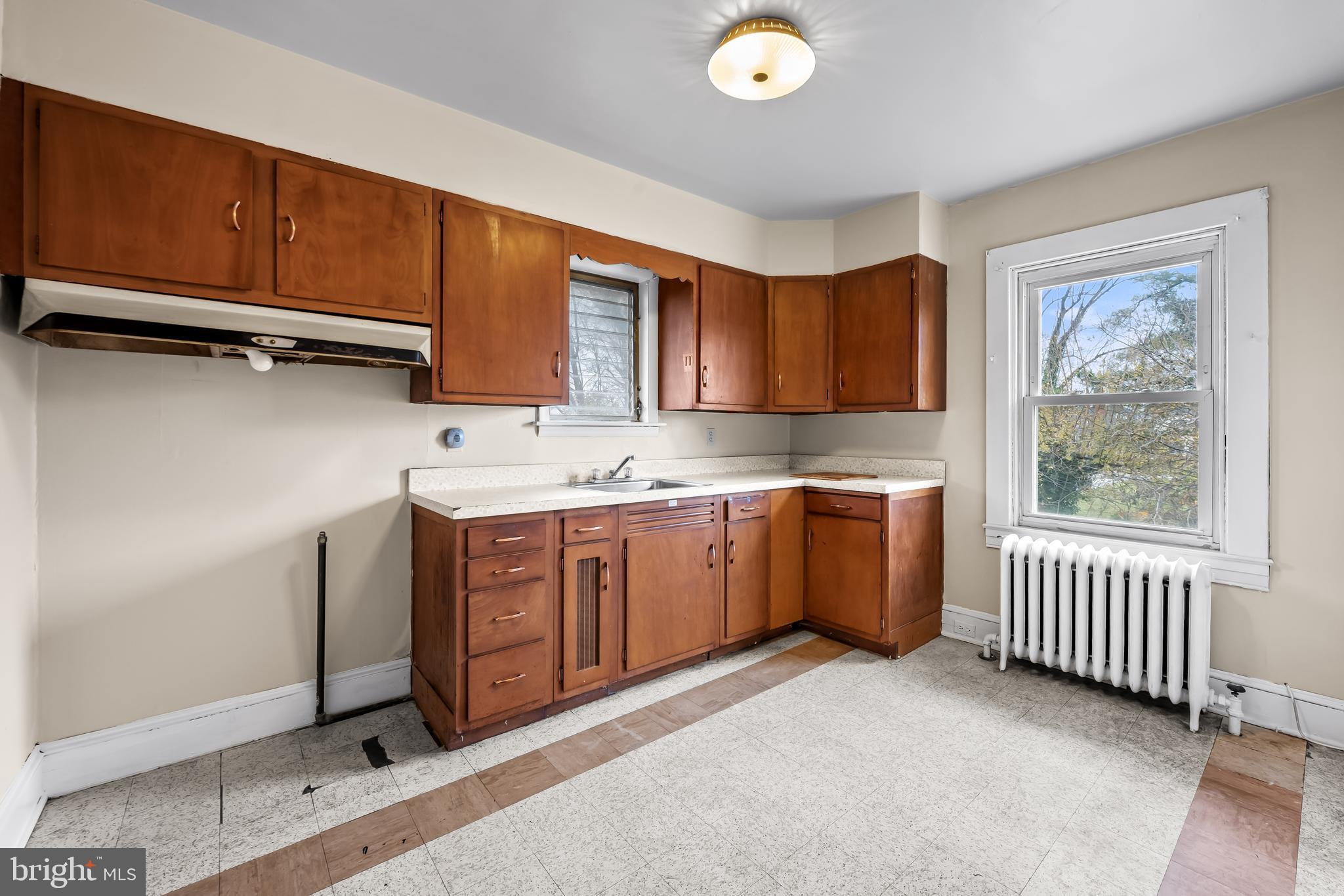 100 CLARENDON AVENUE