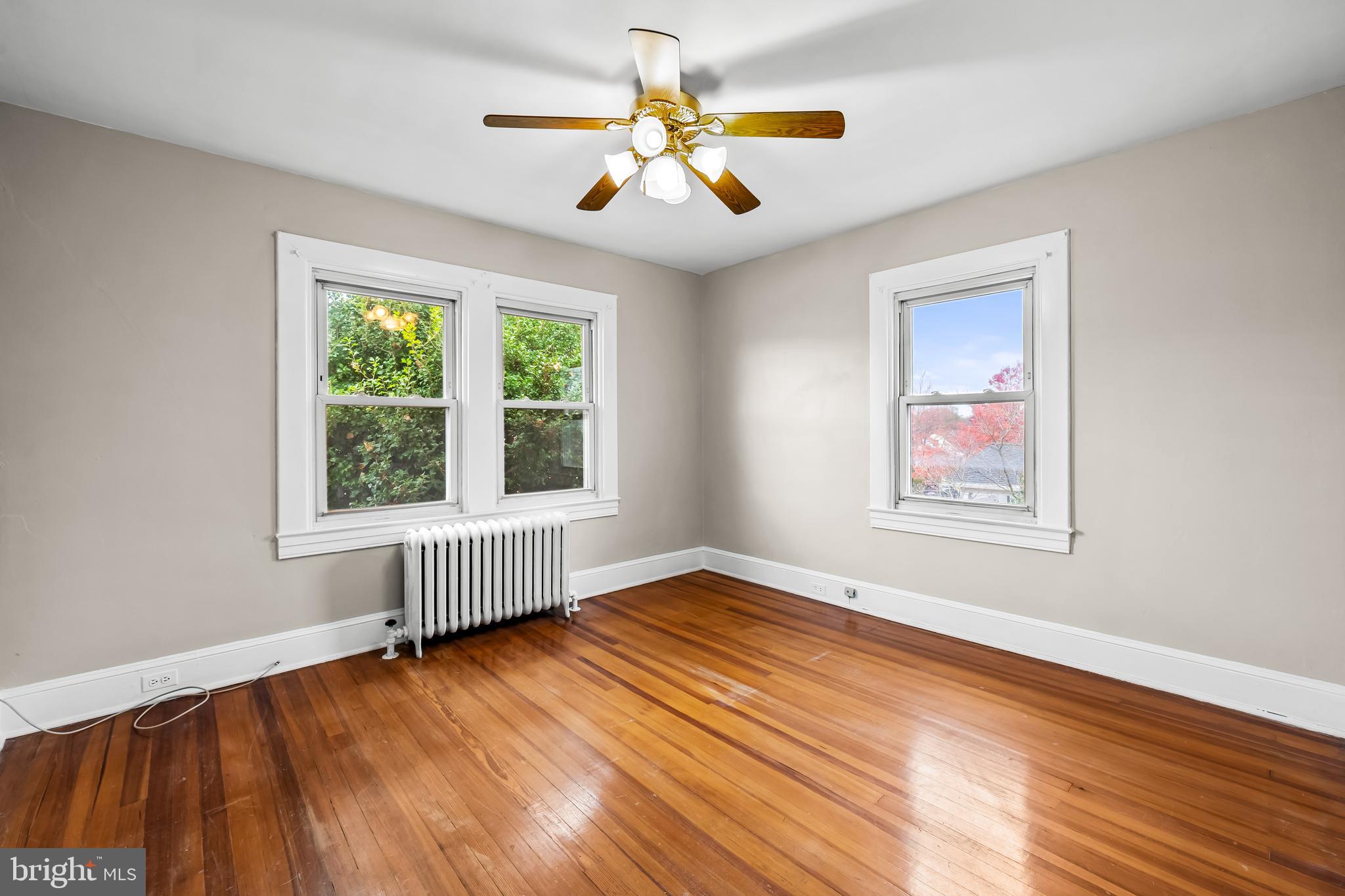 100 CLARENDON AVENUE