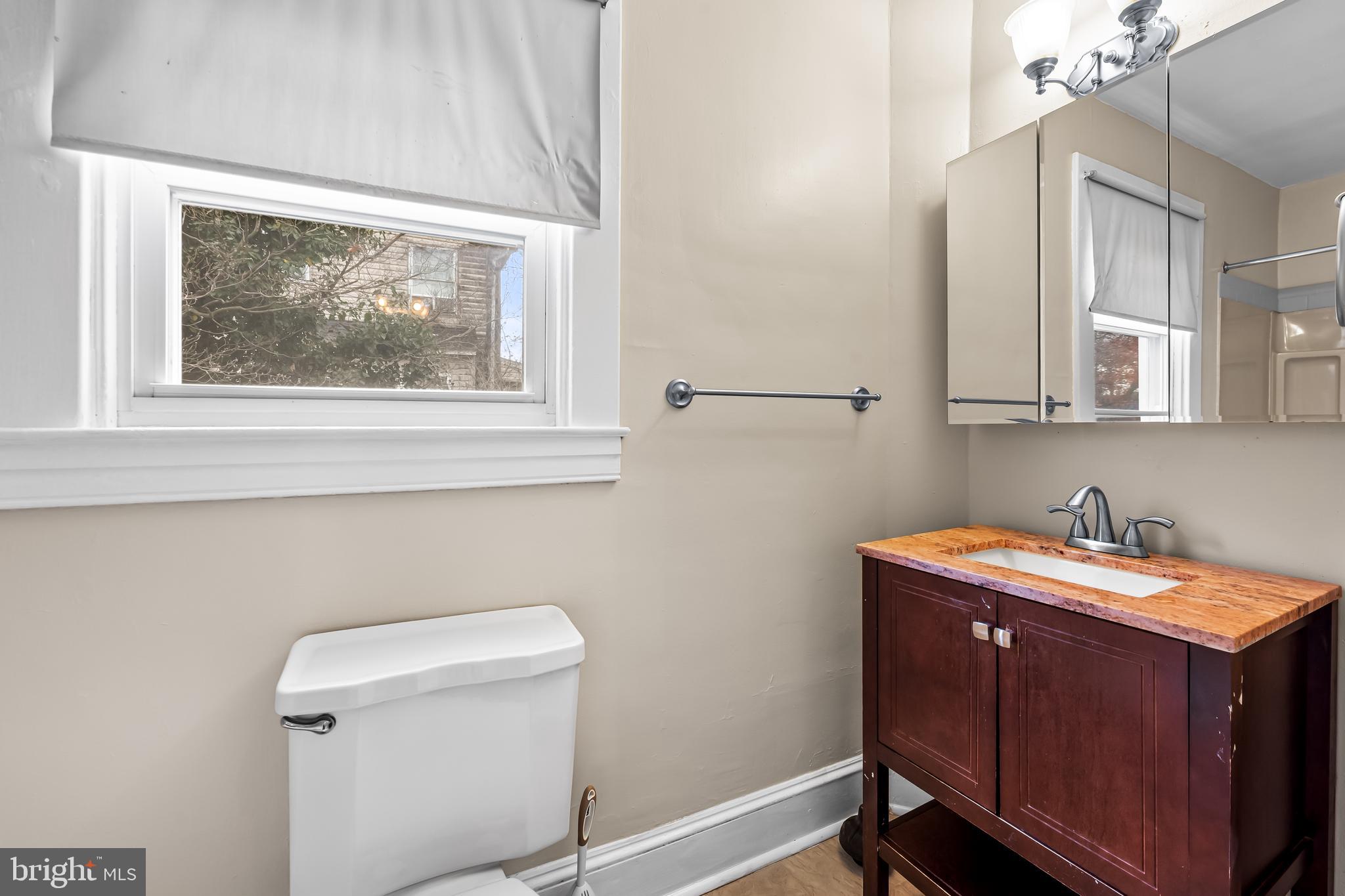 100 CLARENDON AVENUE