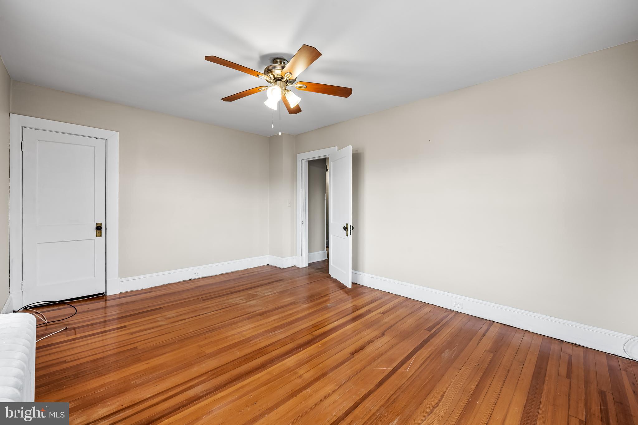 100 CLARENDON AVENUE