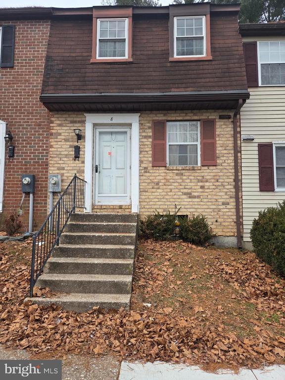 8 RITTERS RIDGE COURT UNIT8