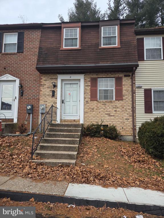 8 RITTERS RIDGE COURT UNIT8