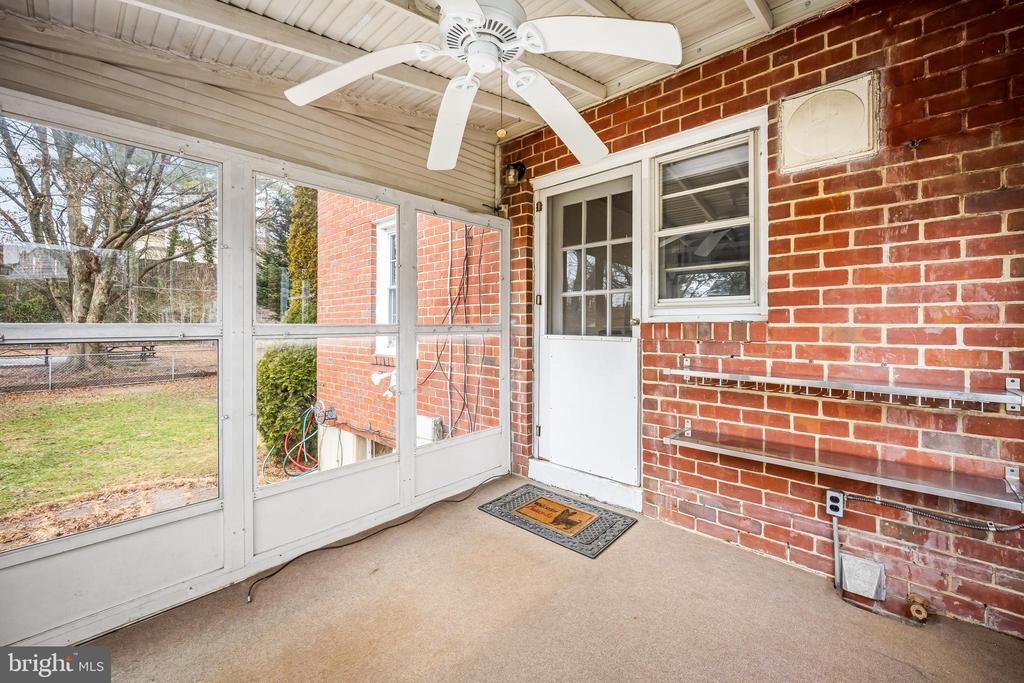 9 WILFRED COURT