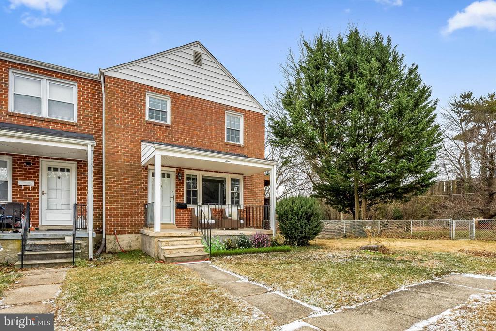 9 WILFRED COURT