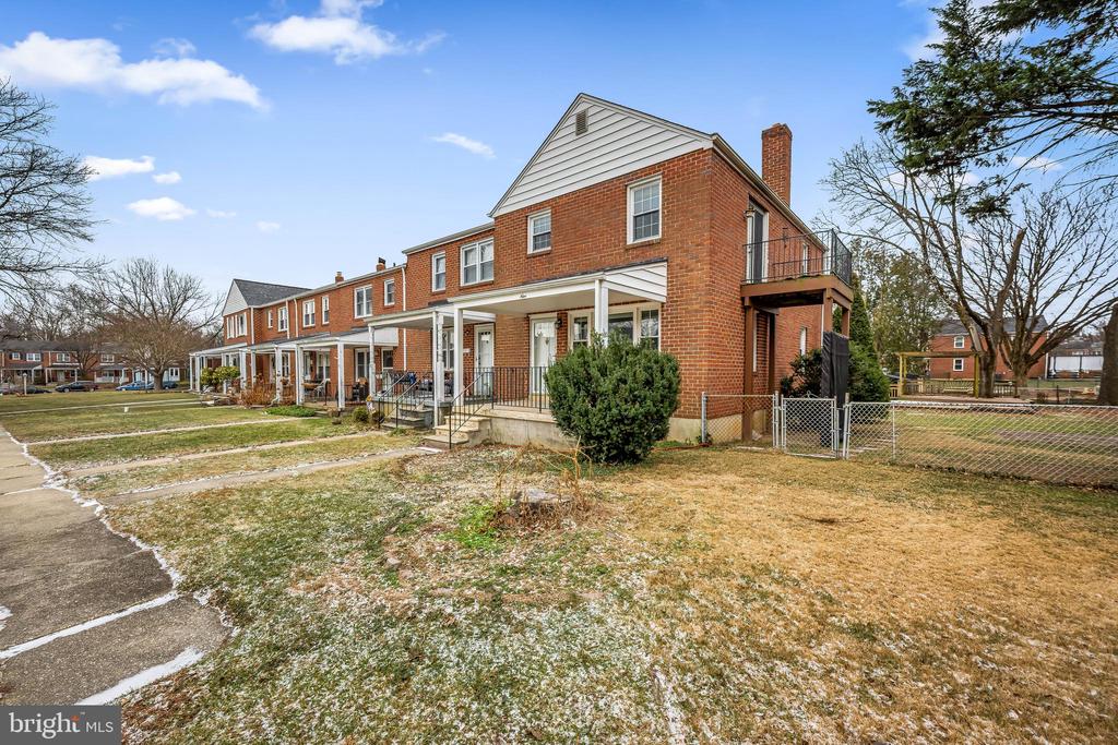 9 WILFRED COURT