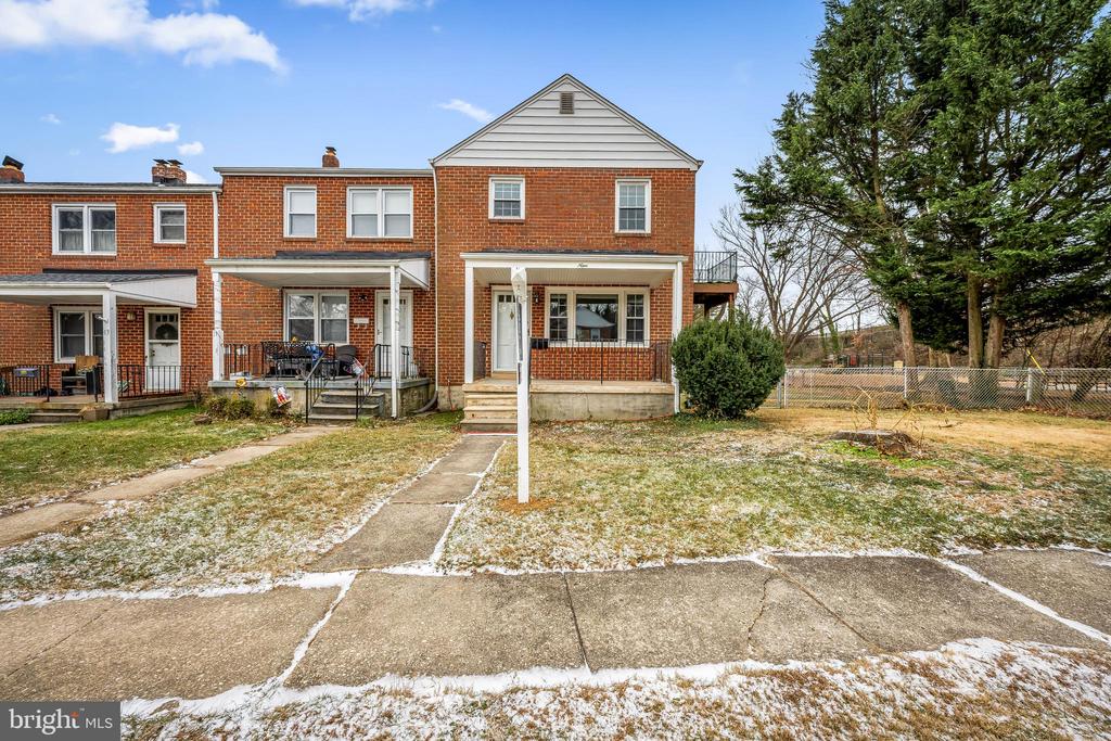 9 WILFRED COURT
