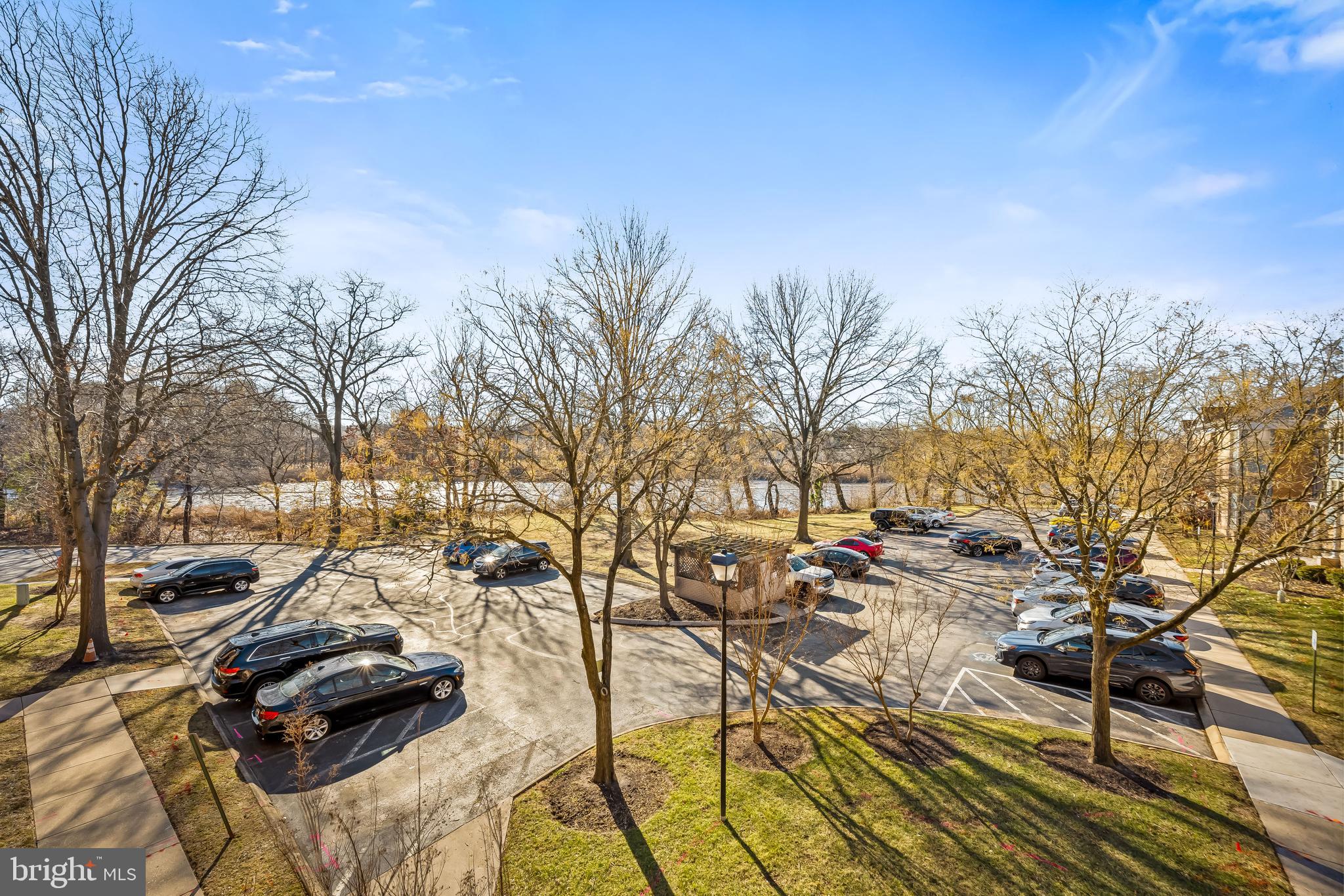 12 CLOVERWOOD COURT 302