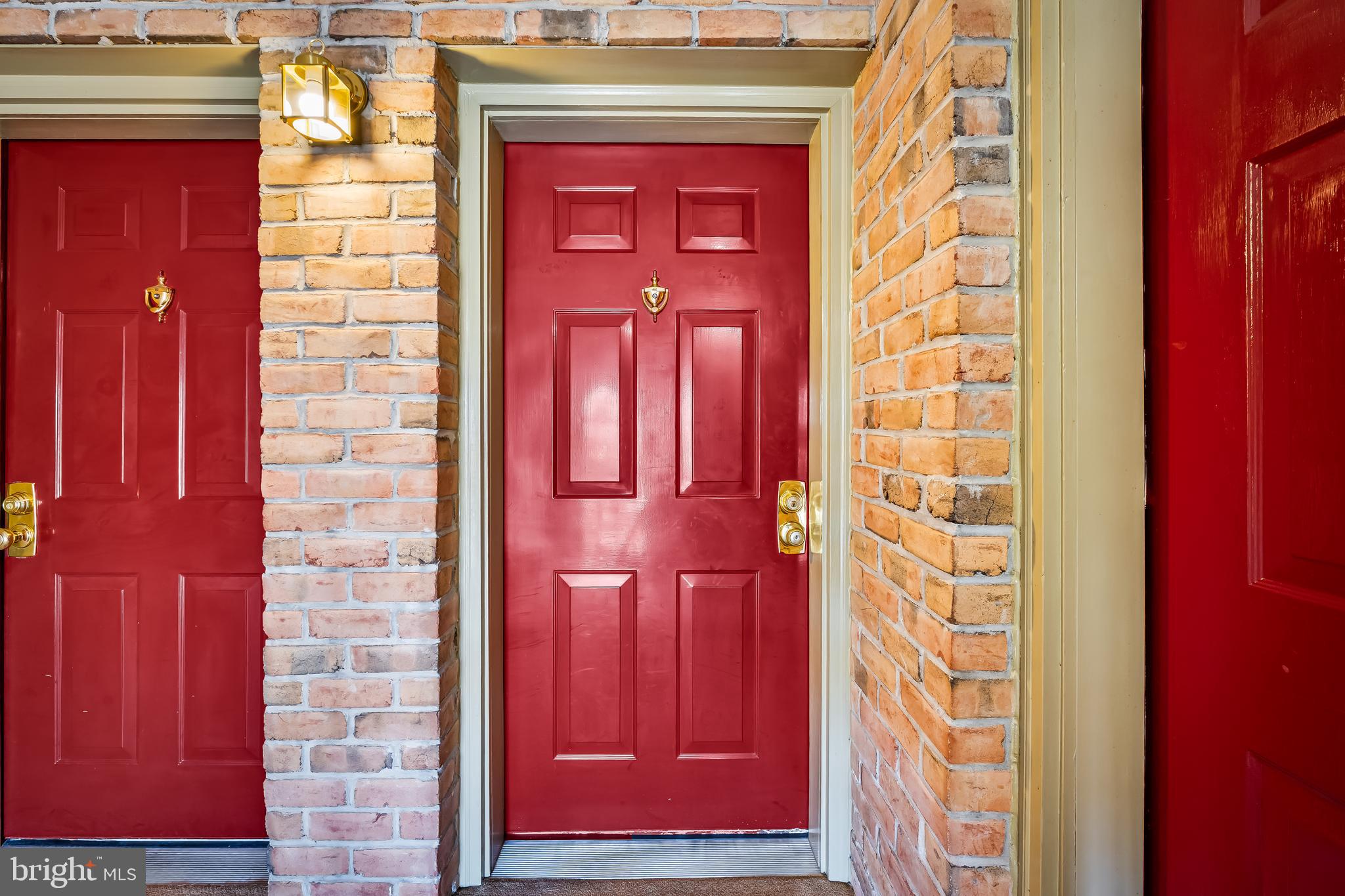 12 CLOVERWOOD COURT 302