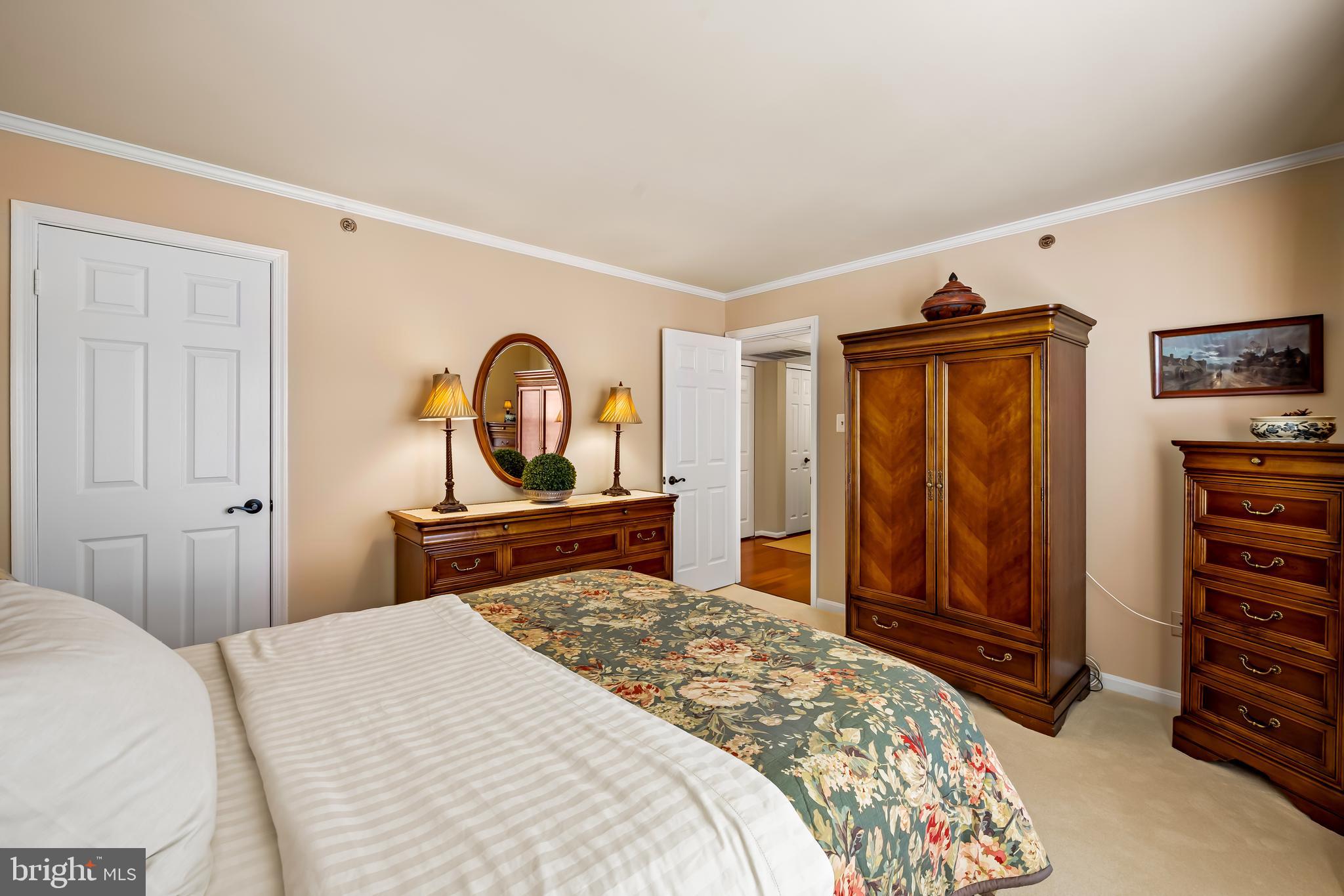 12 CLOVERWOOD COURT 302