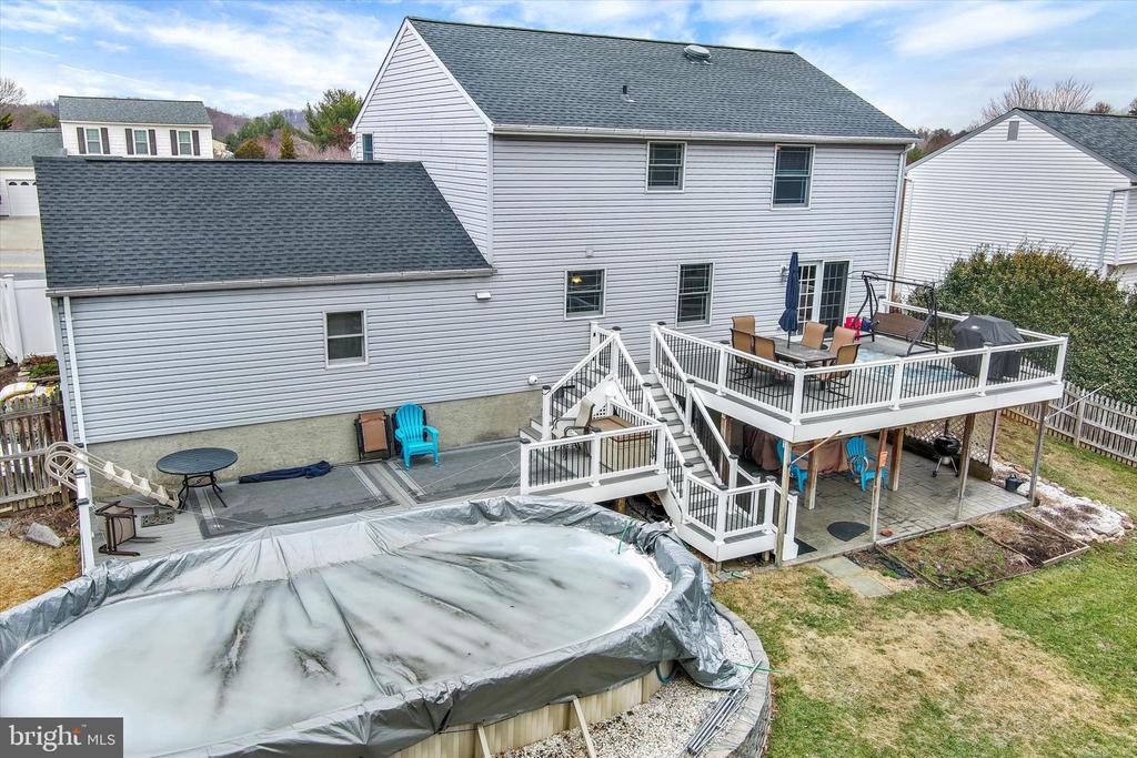 3827 PROCTOR LANE