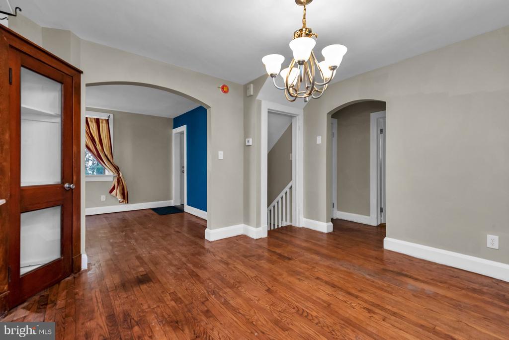 5701 OLD COURT