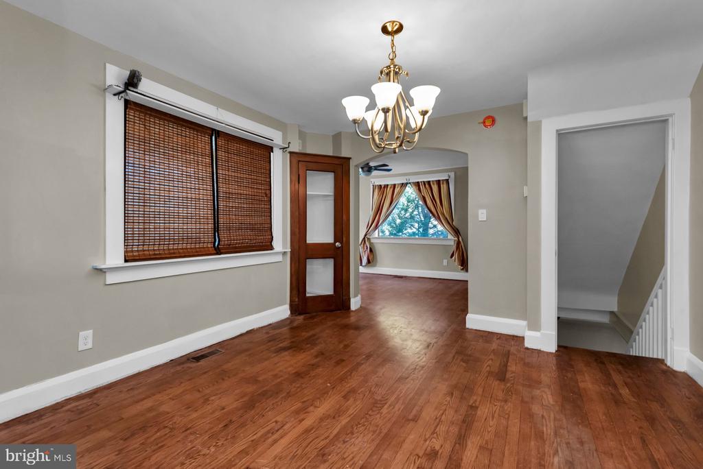 5701 OLD COURT