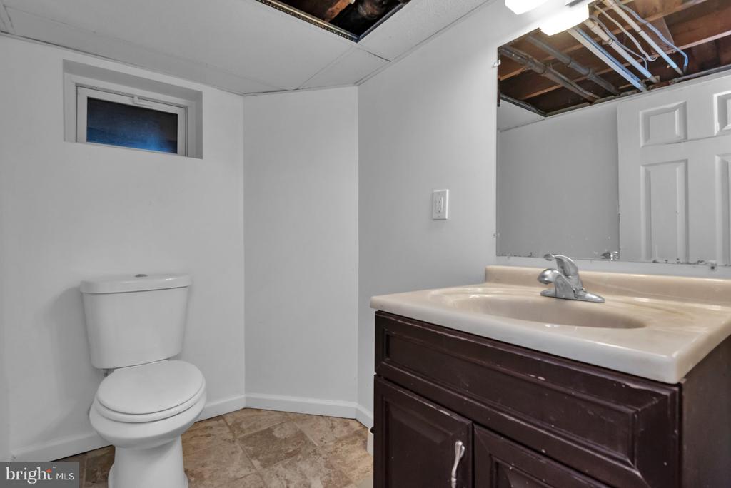 5701 OLD COURT