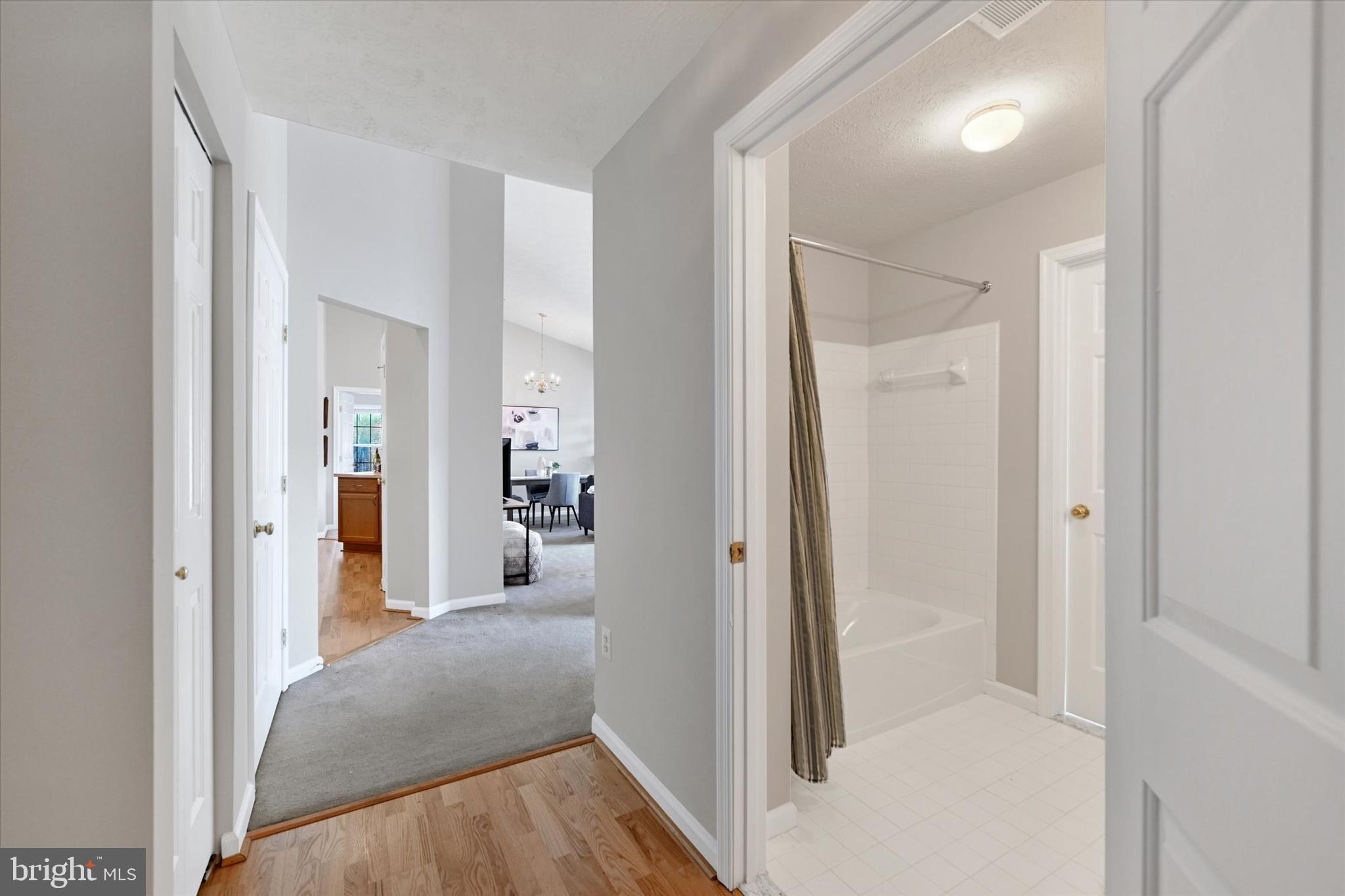 17 BROOK FARM COURT M 17M