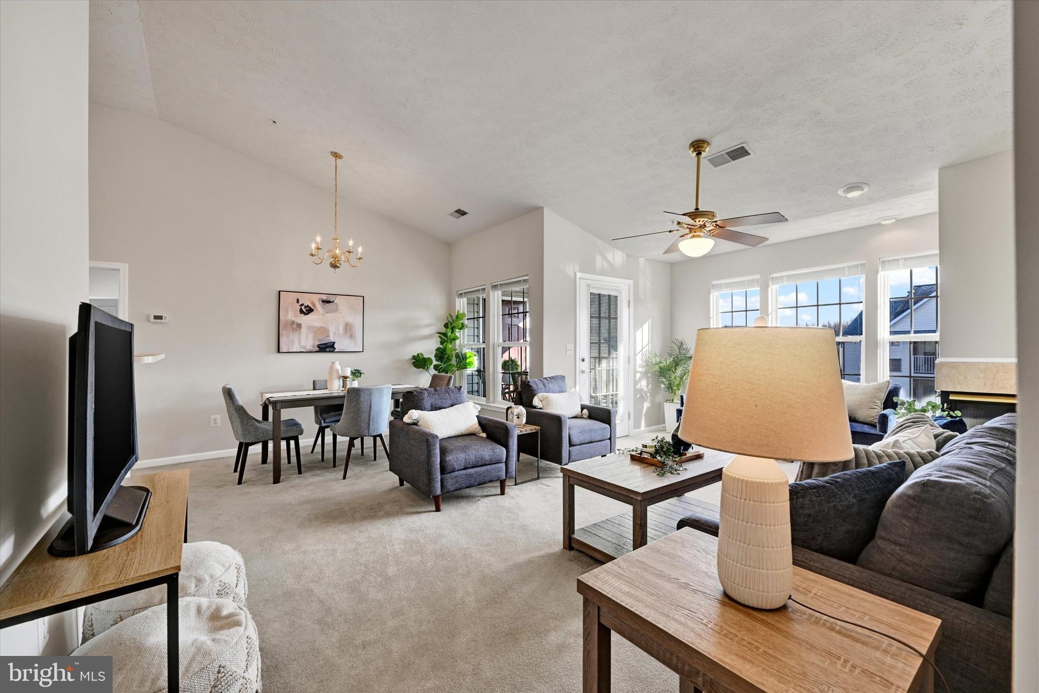 17 BROOK FARM COURT M 17M