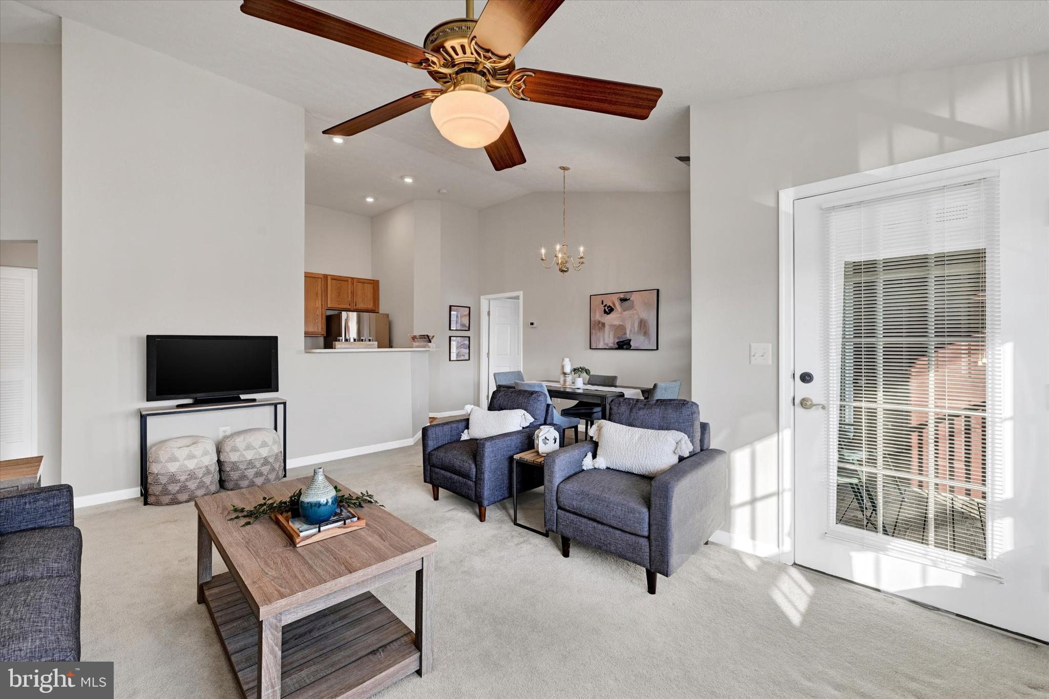 17 BROOK FARM COURT M 17M