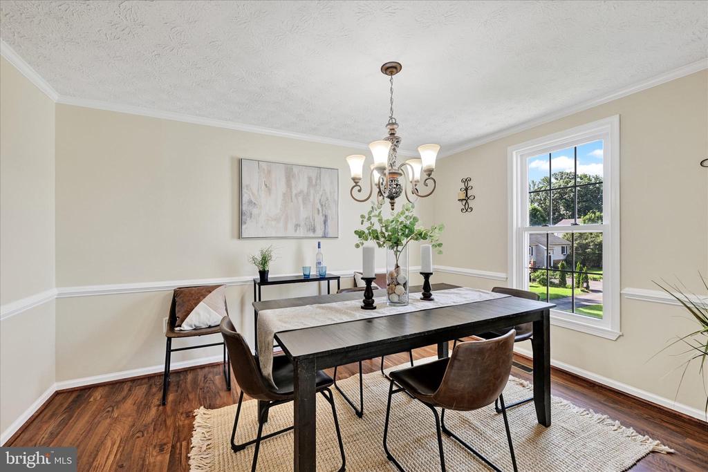 3803 PROCTOR LANE