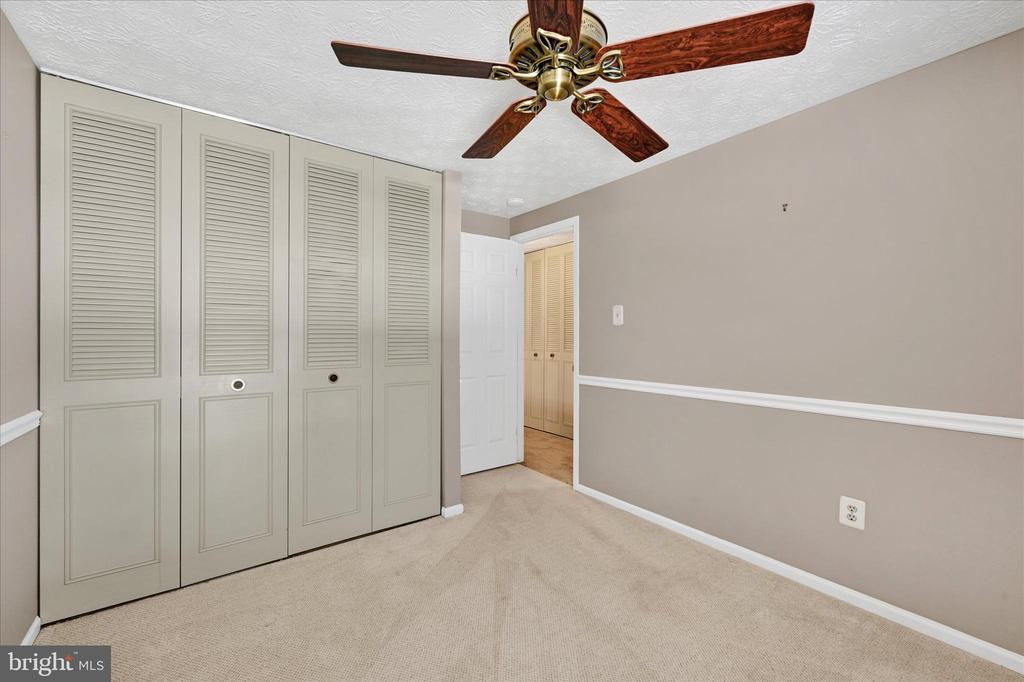 3803 PROCTOR LANE