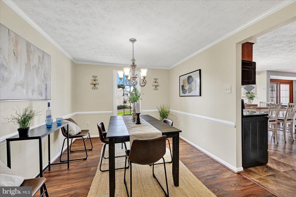 3803 PROCTOR LANE