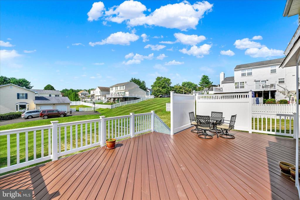 3803 PROCTOR LANE