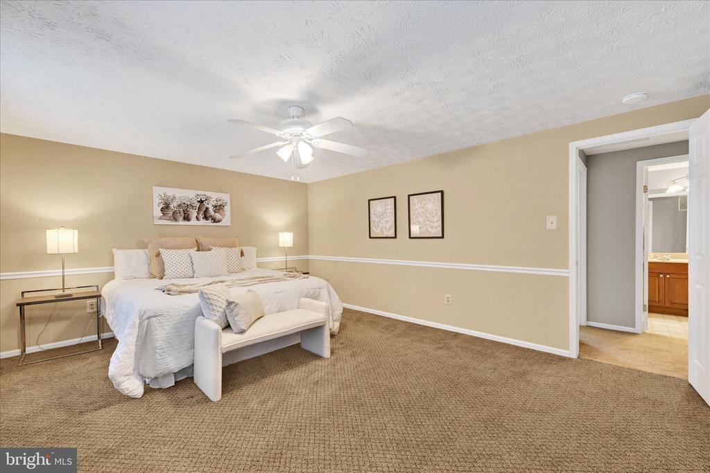 3803 PROCTOR LANE