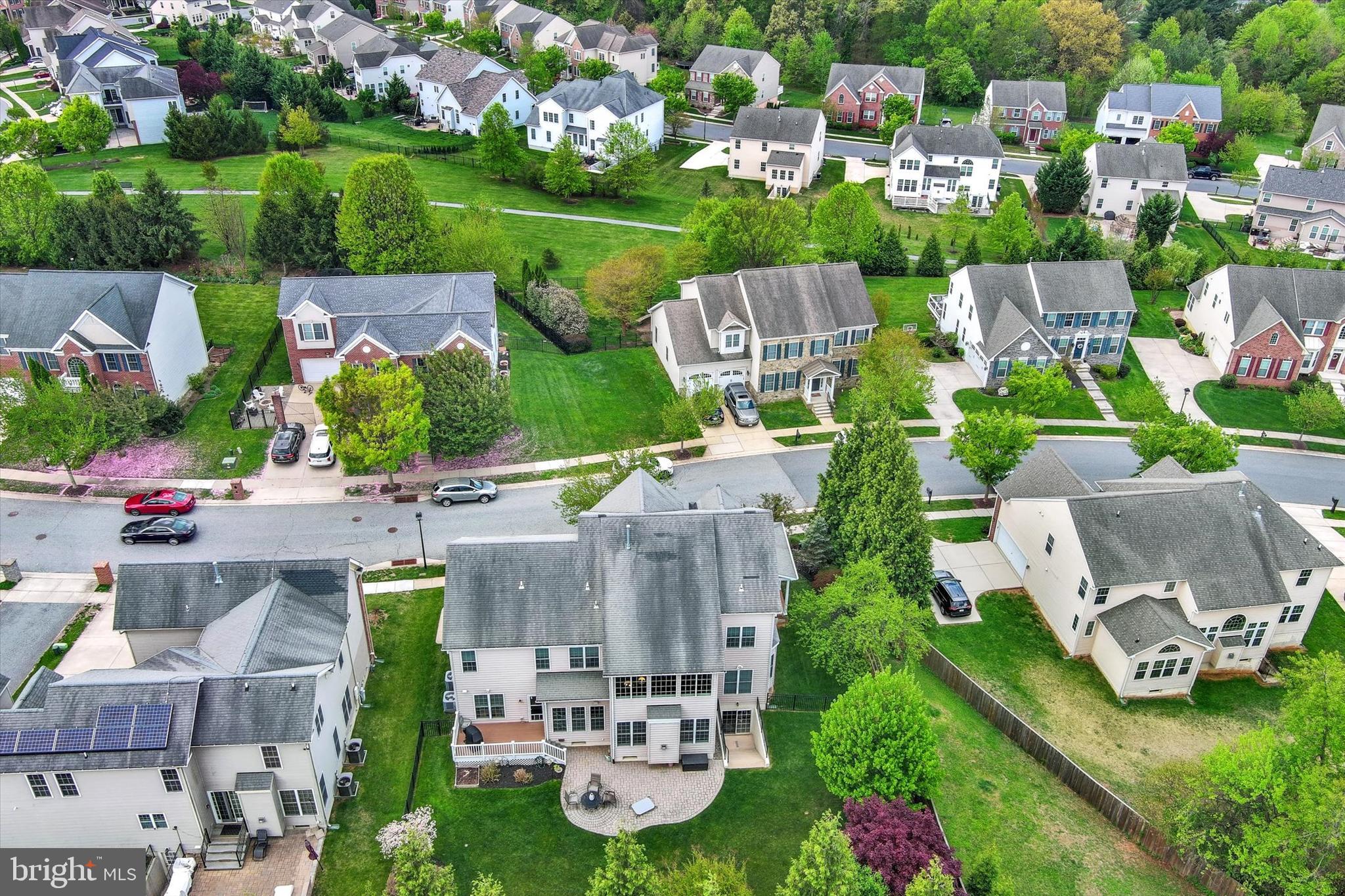 5200 SCENIC DRIVE