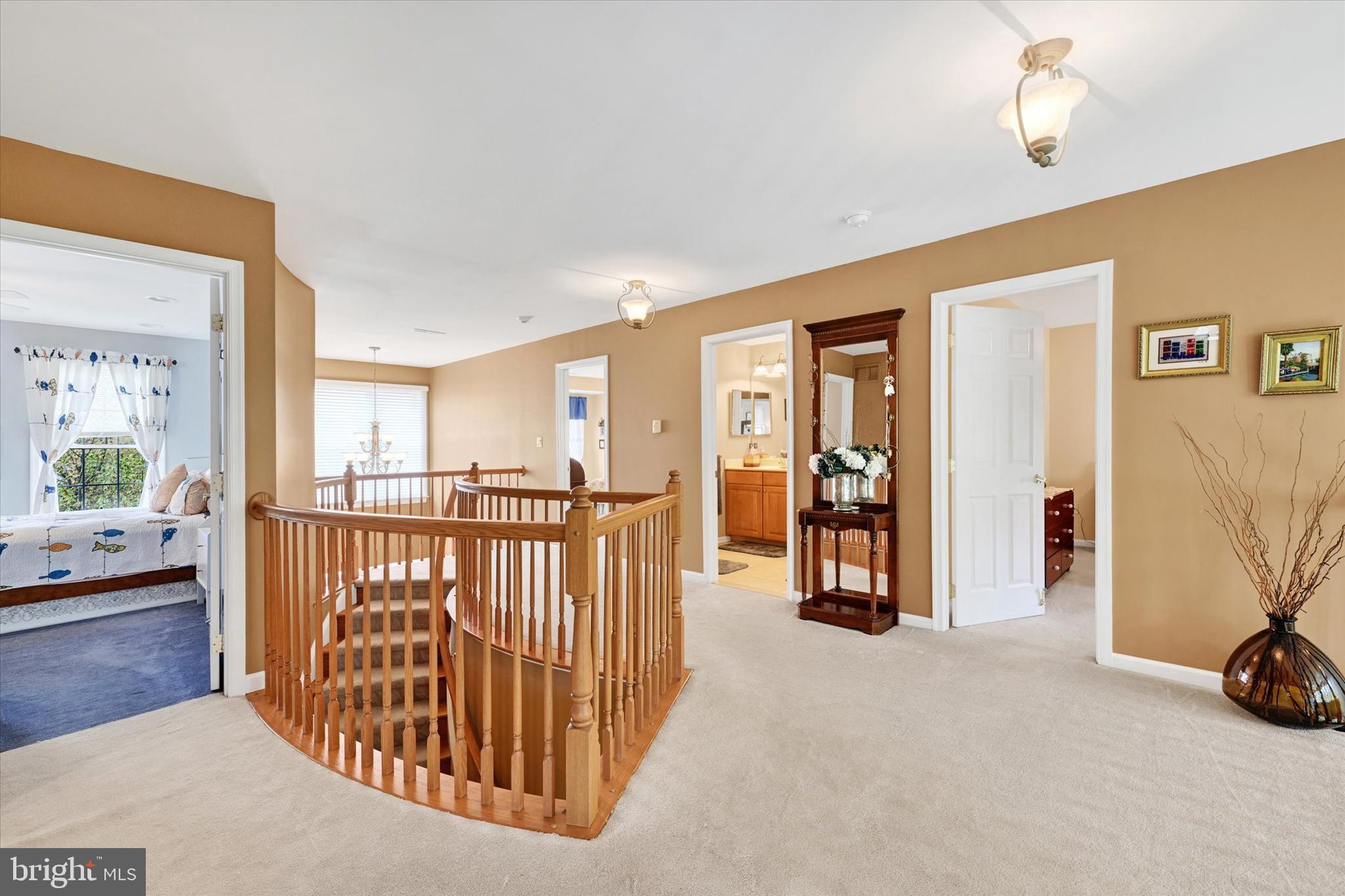 5200 SCENIC DRIVE