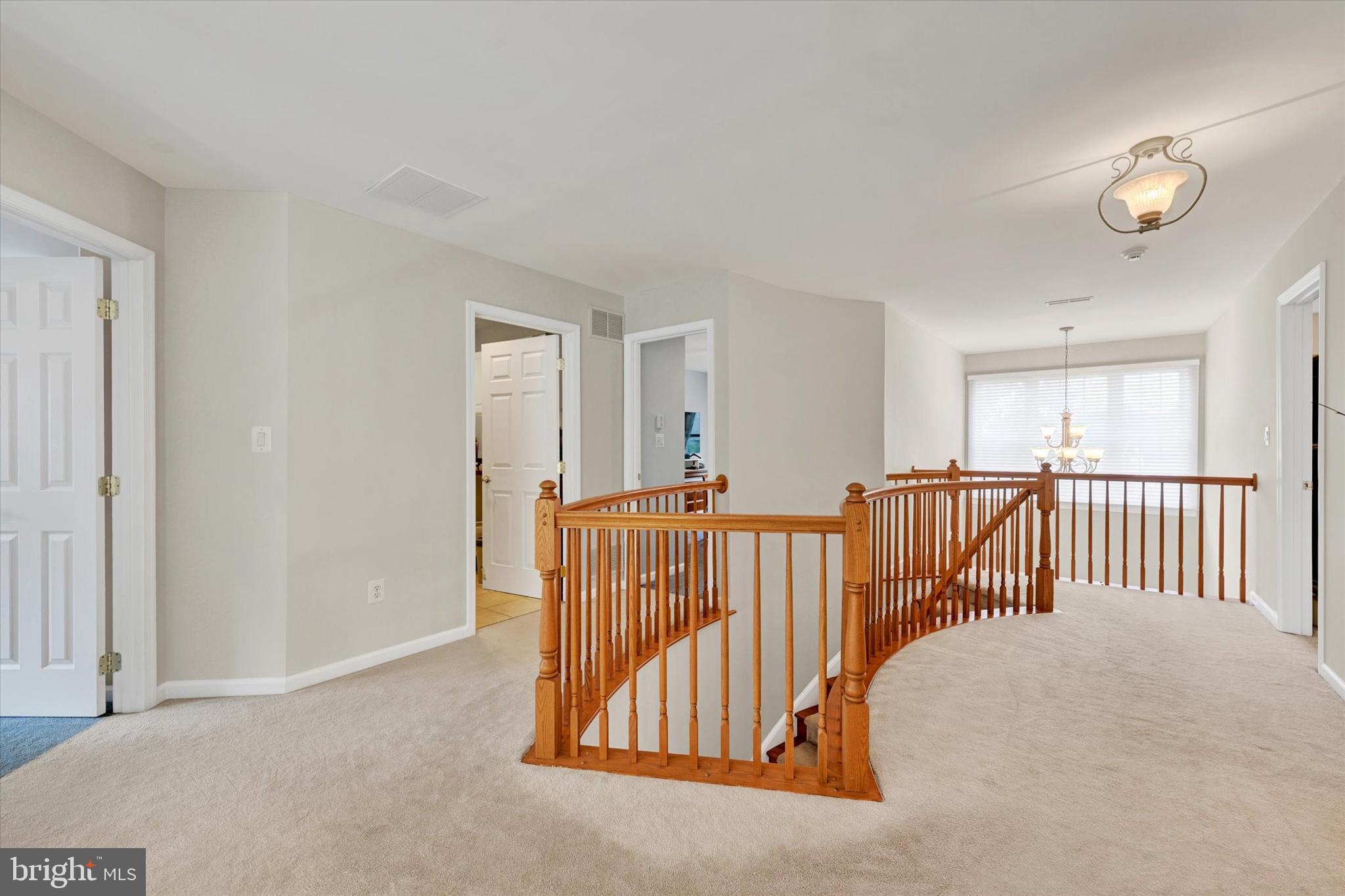 5200 SCENIC DRIVE