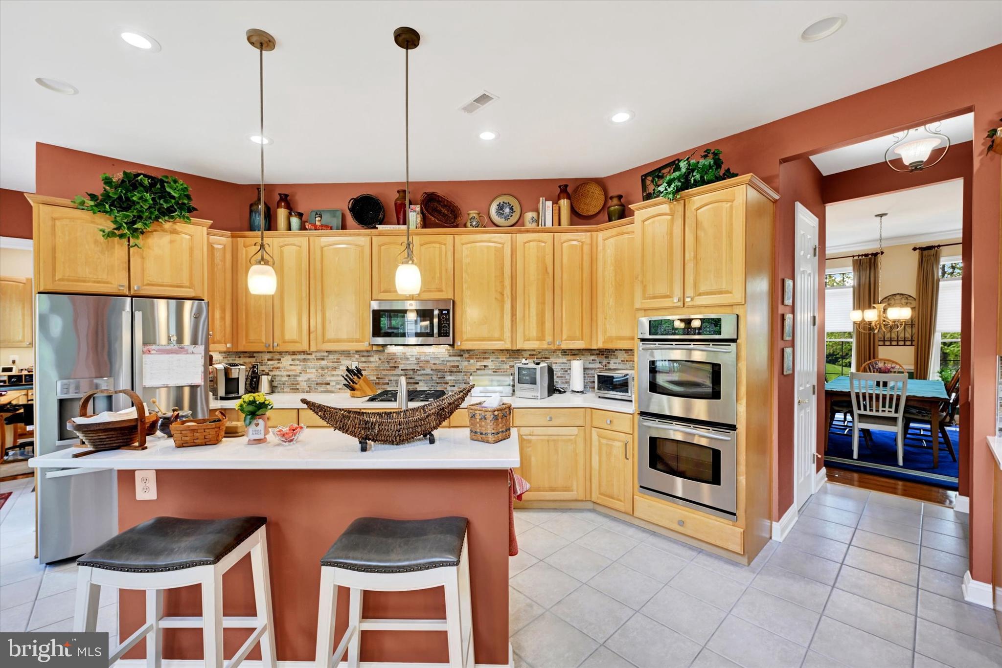 5200 SCENIC DRIVE