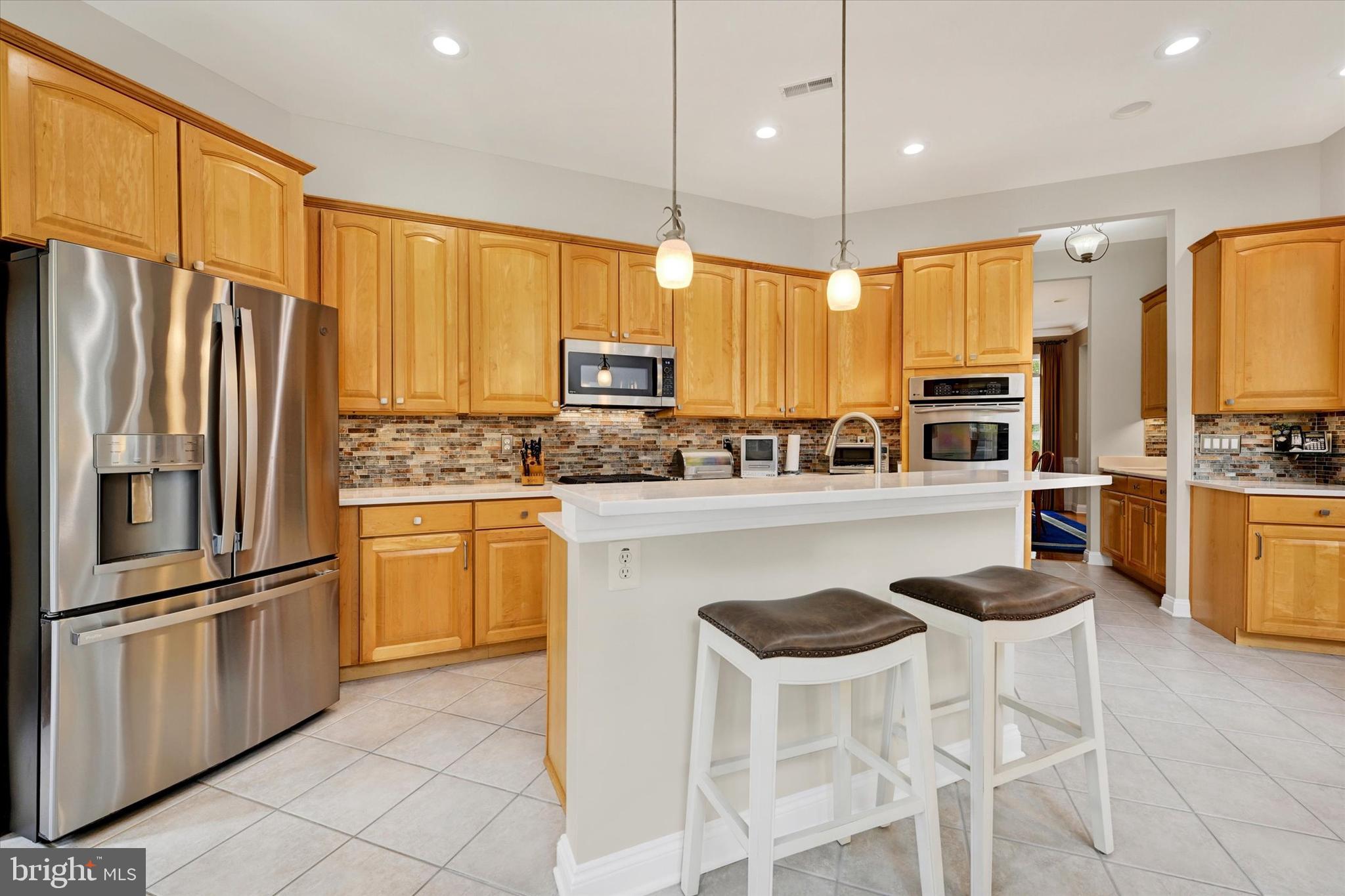 5200 SCENIC DRIVE
