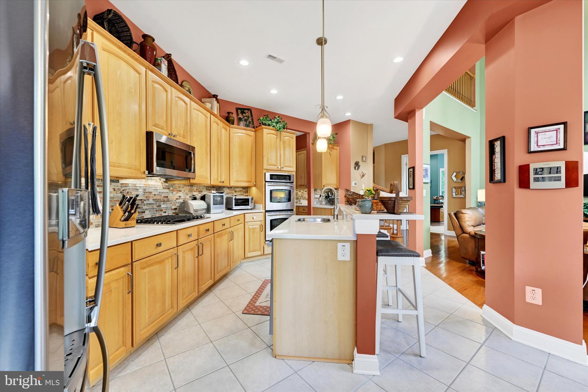 5200 SCENIC DRIVE