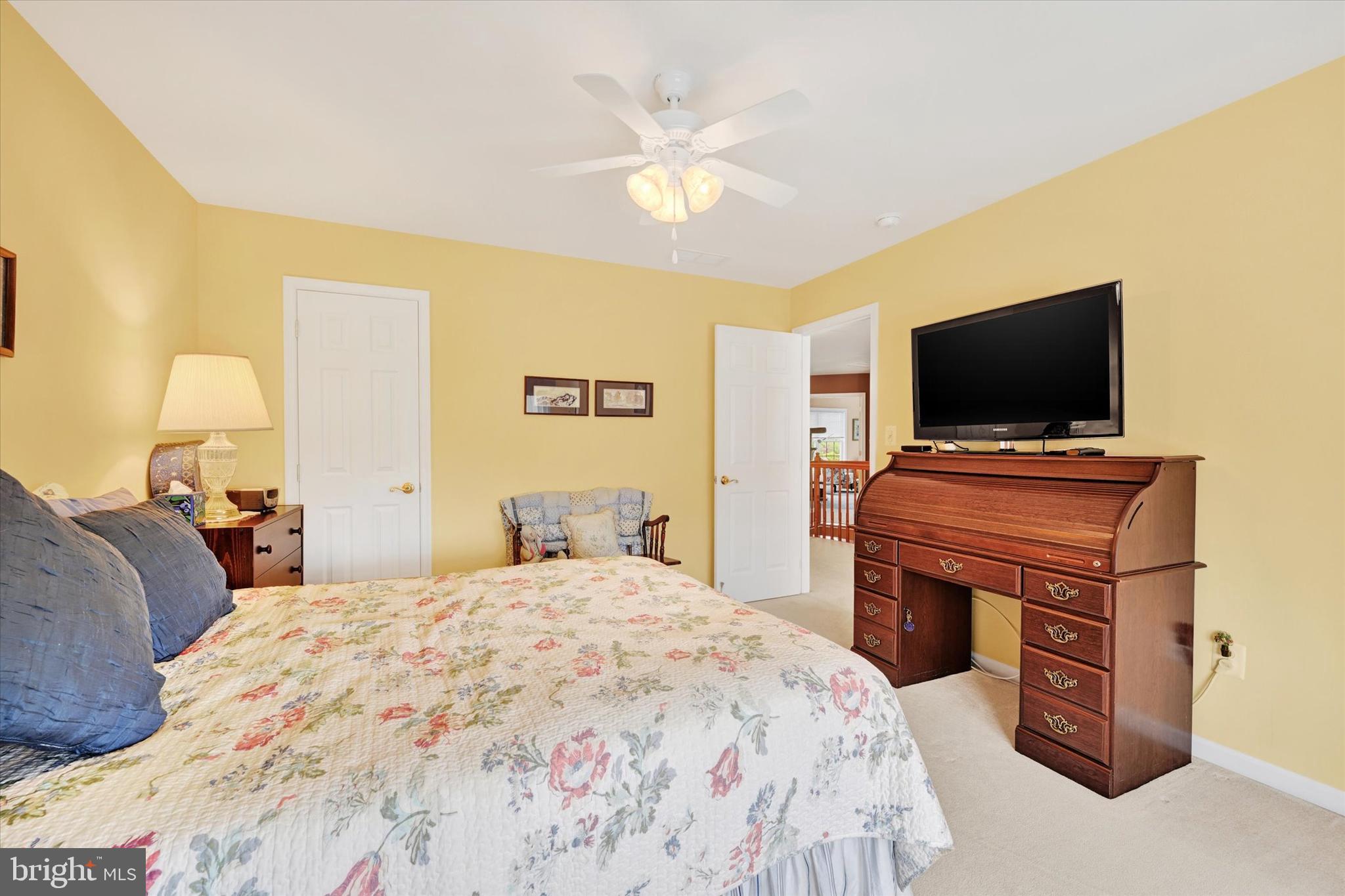 5200 SCENIC DRIVE