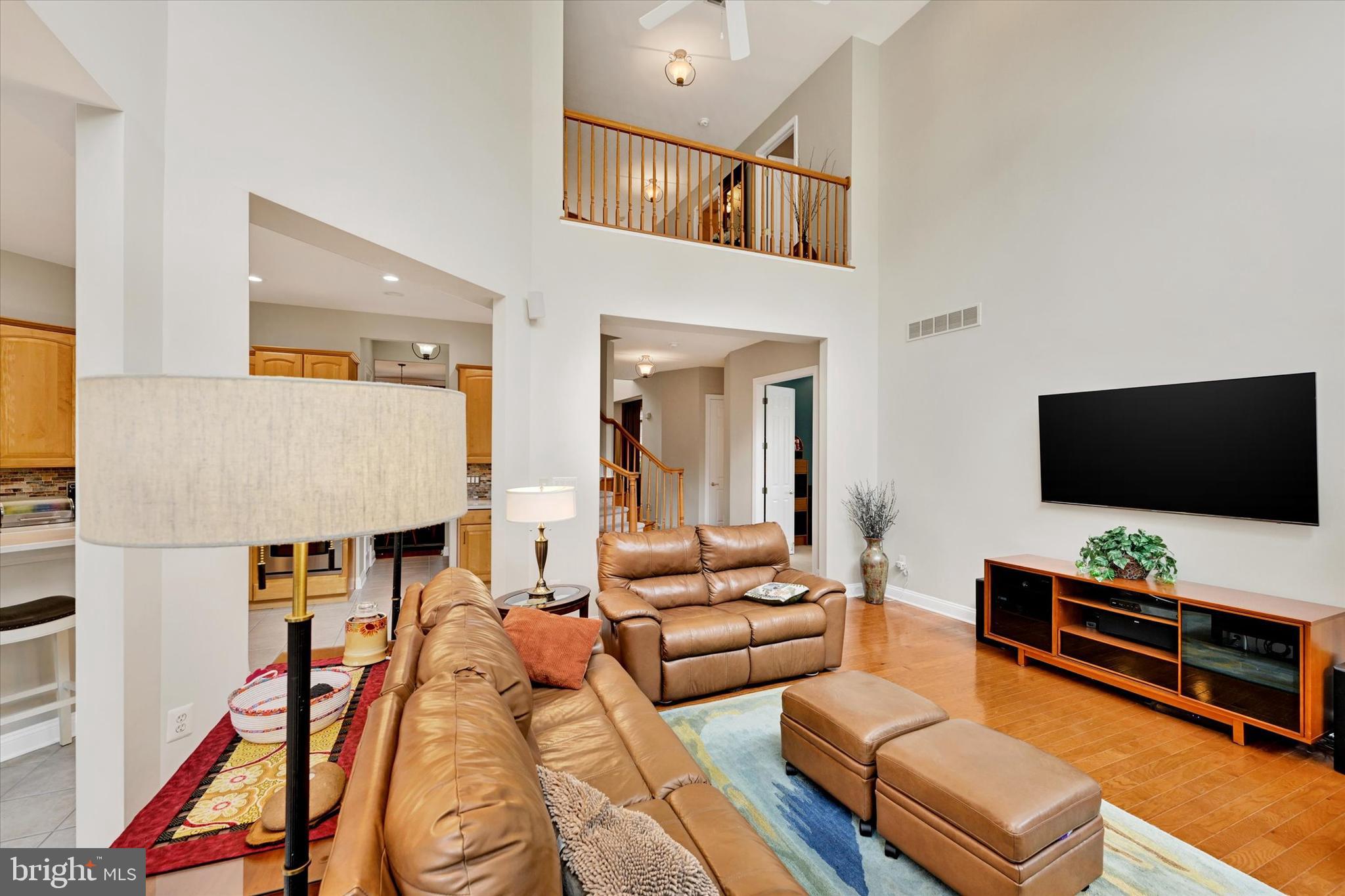 5200 SCENIC DRIVE