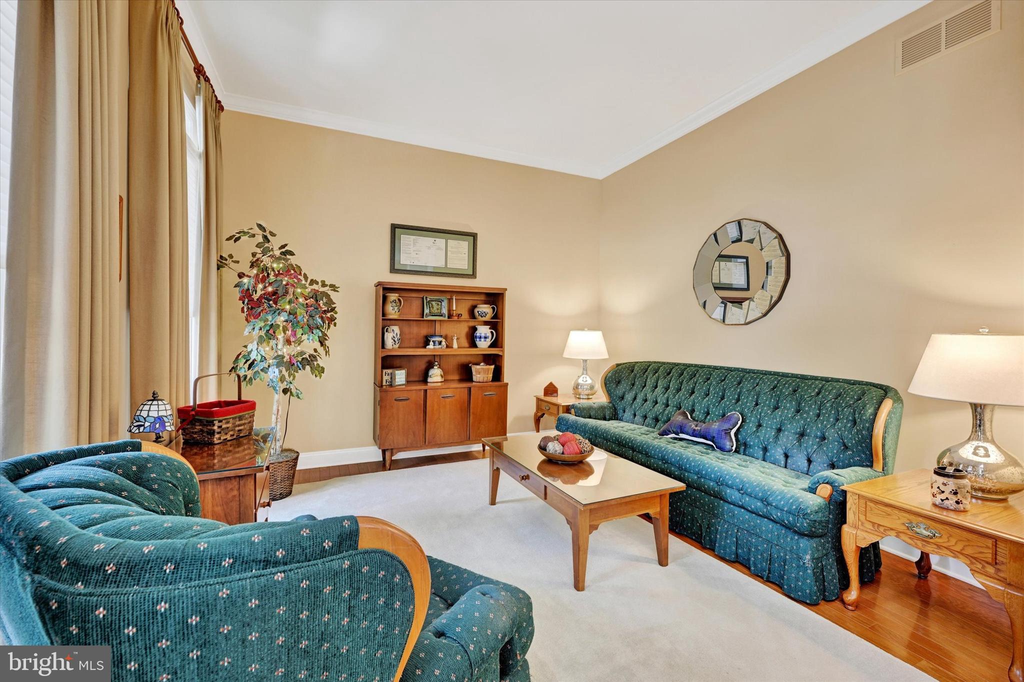 5200 SCENIC DRIVE
