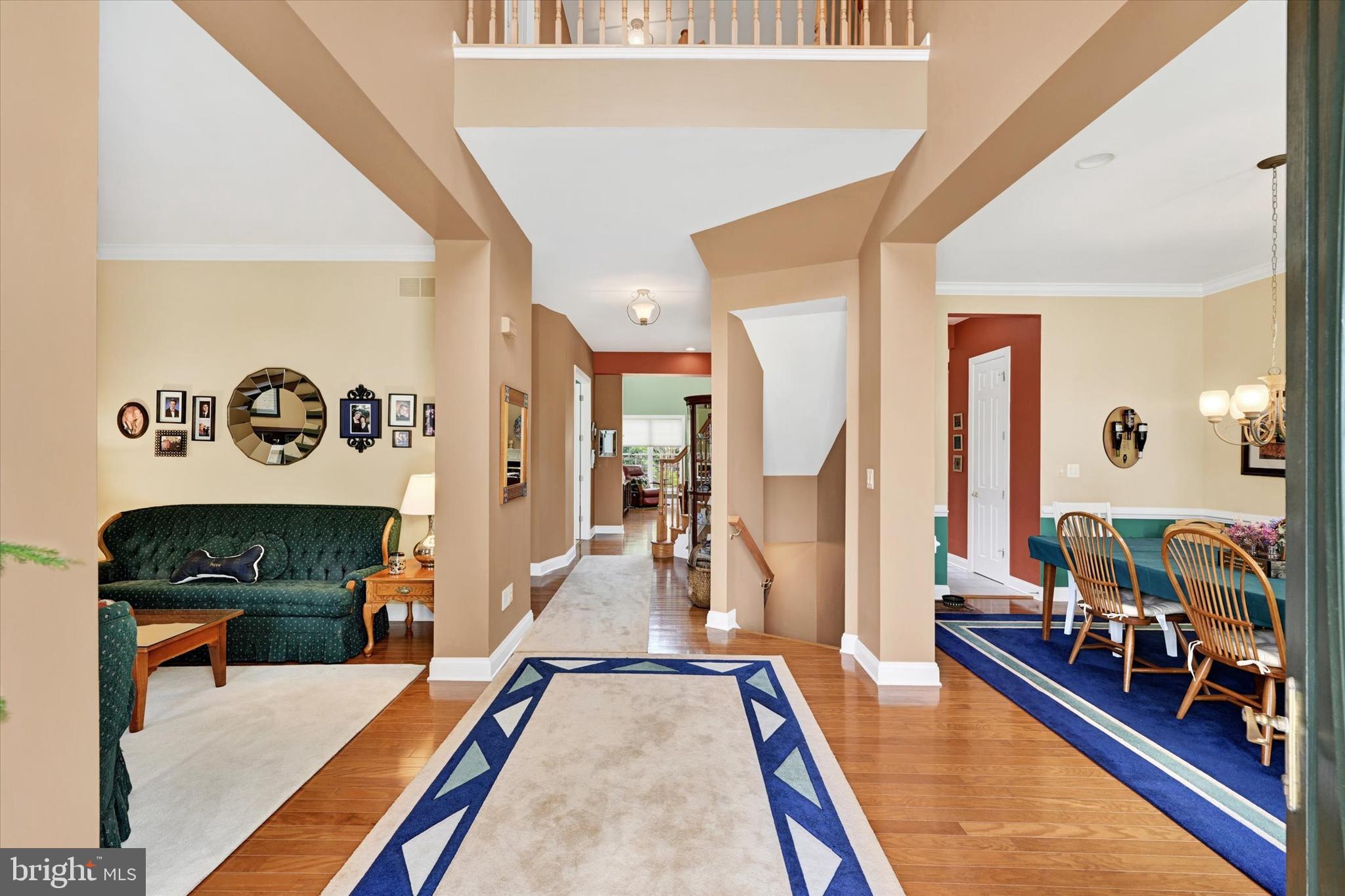 5200 SCENIC DRIVE