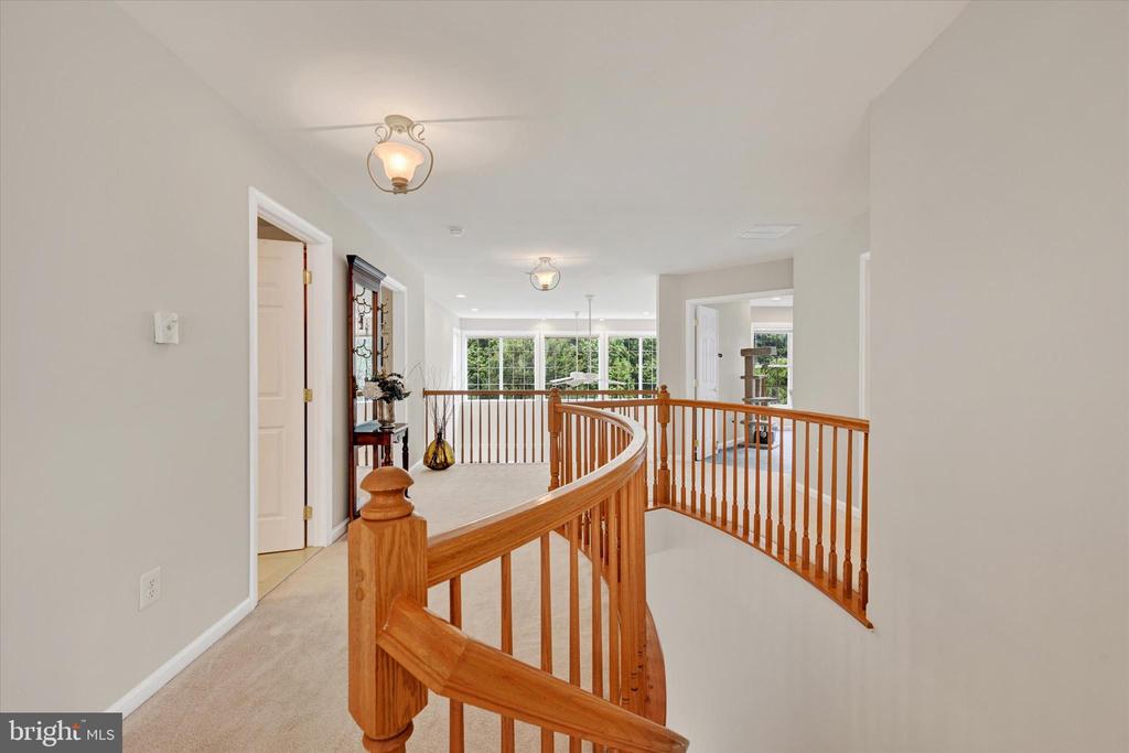 5200 SCENIC DRIVE