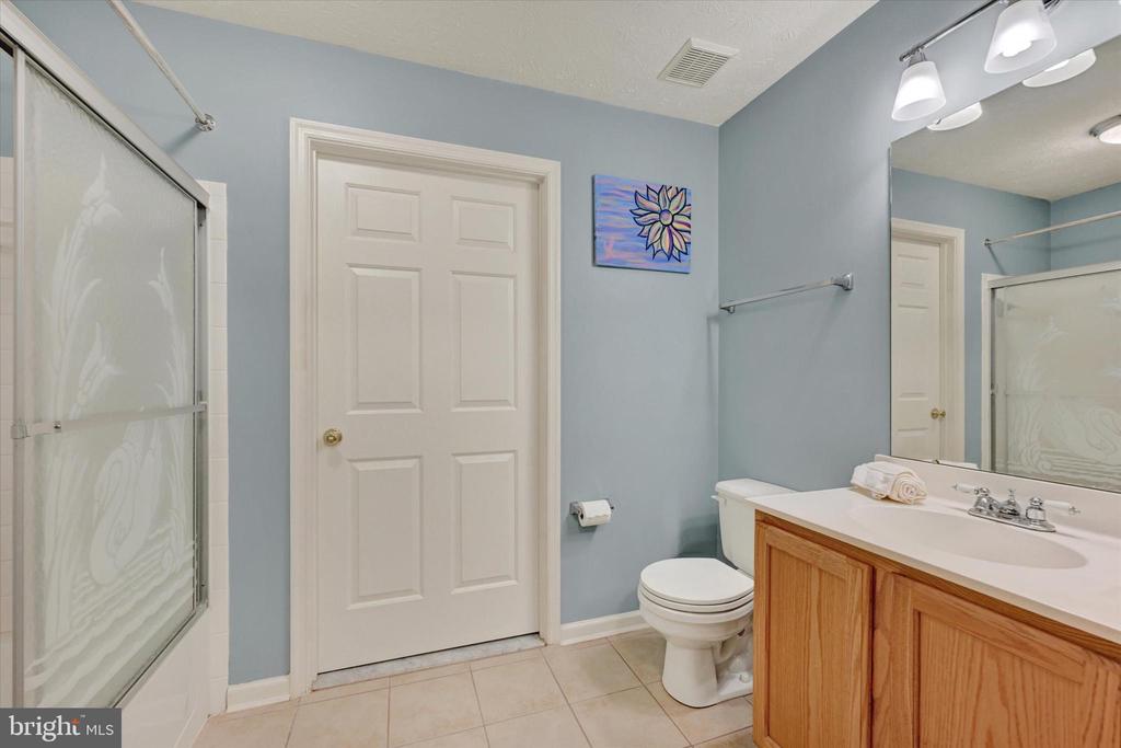 9604 HAVEN FARM ROAD B 9604B