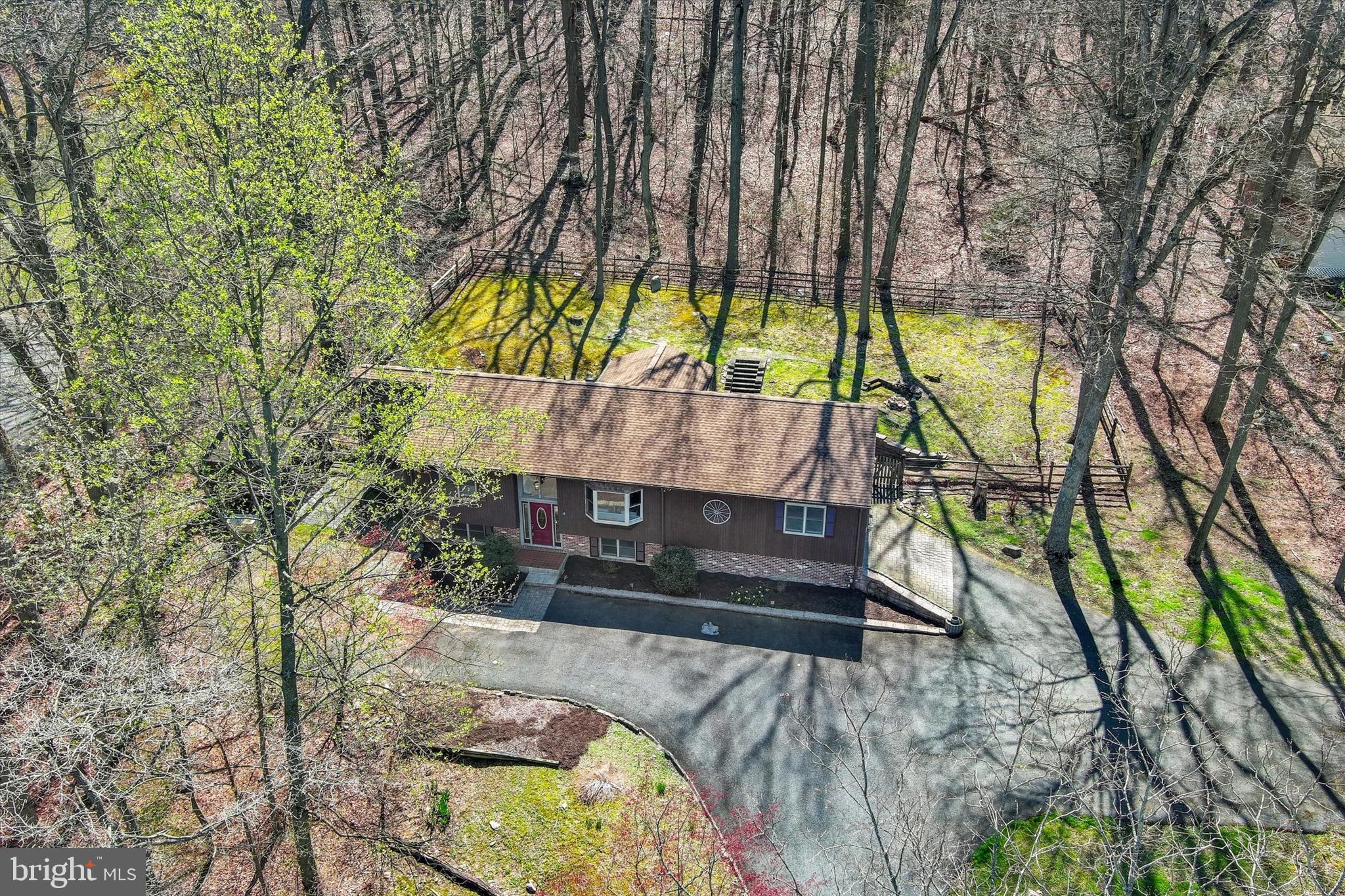 5451 GLEN ARM ROAD