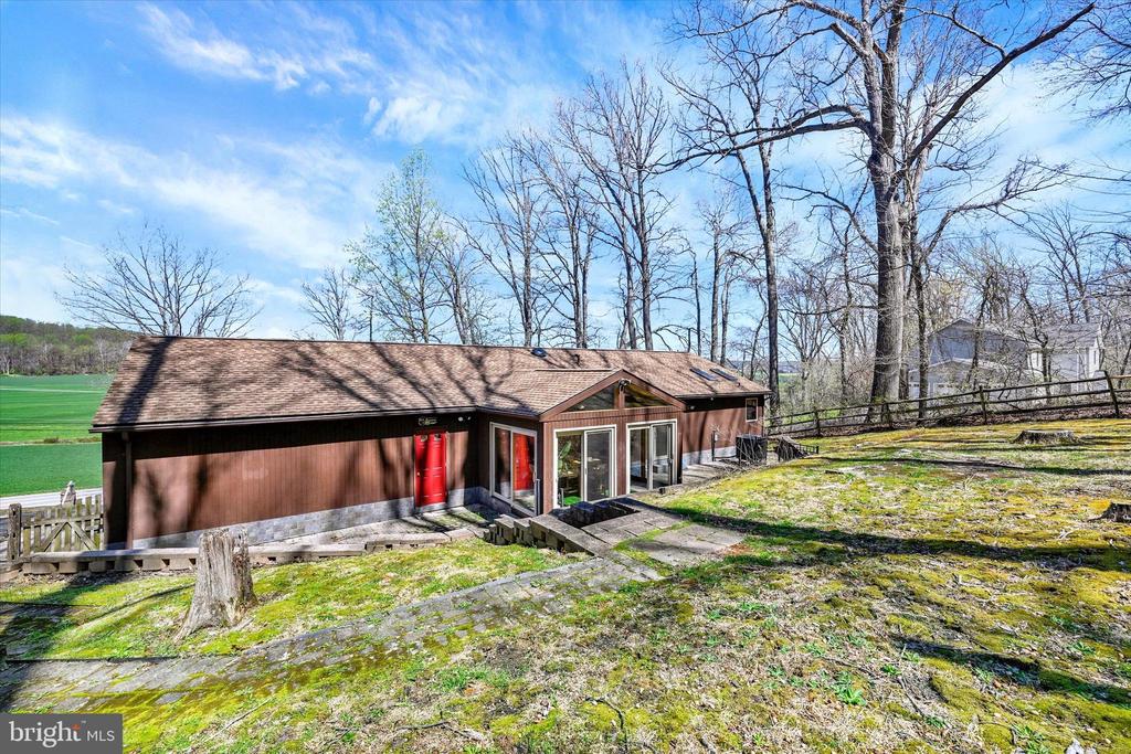 5451 GLEN ARM ROAD