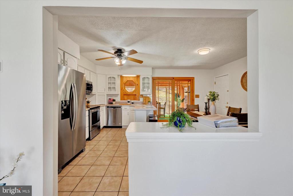 5451 GLEN ARM ROAD