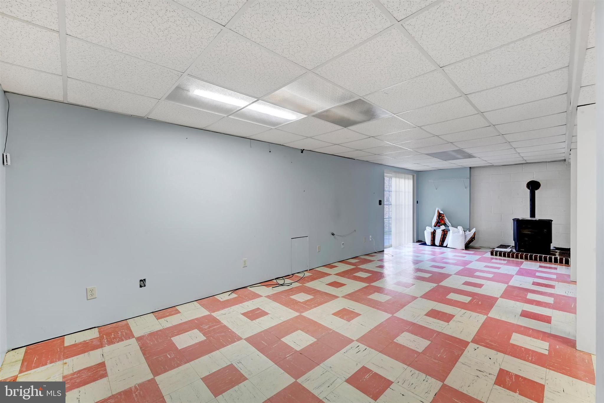 2926 KNOLL ACRES DRIVE