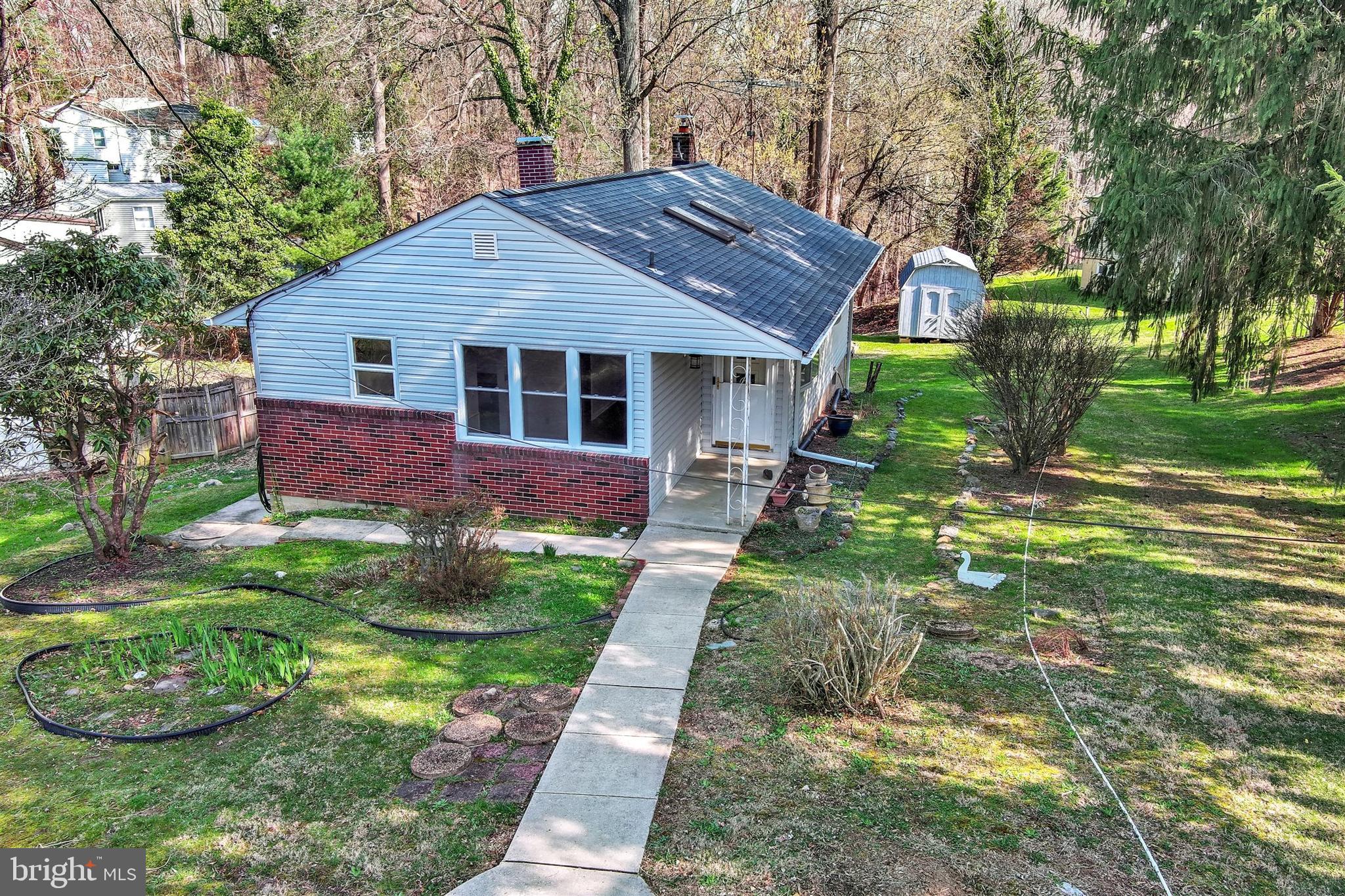 2926 KNOLL ACRES DRIVE