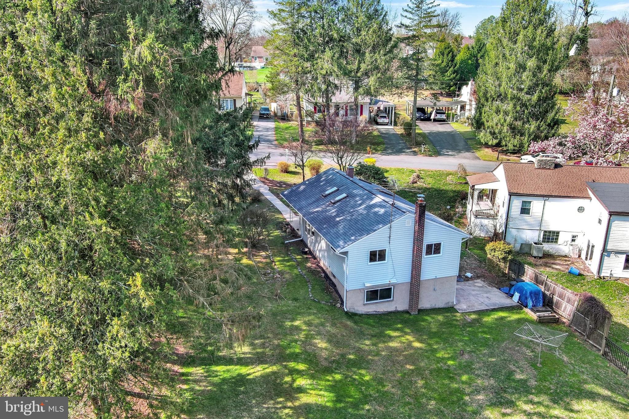 2926 KNOLL ACRES DRIVE