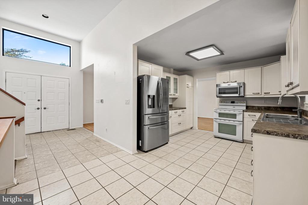 12204 VELVET HILL DRIVE