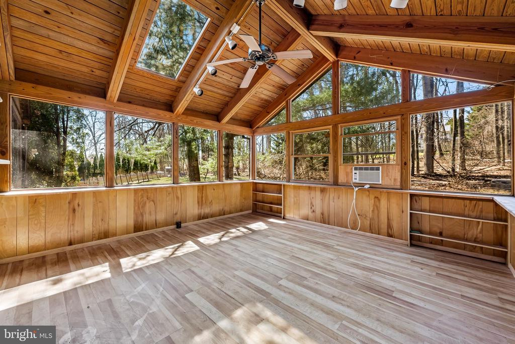 12204 VELVET HILL DRIVE