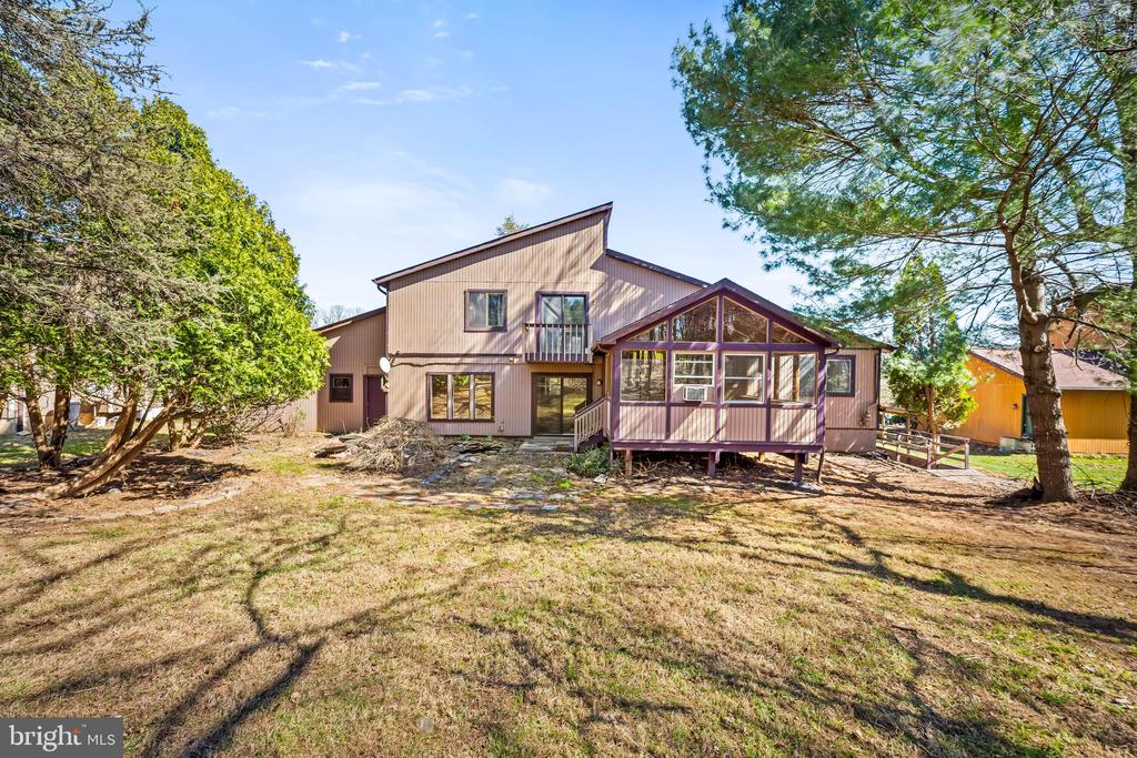12204 VELVET HILL DRIVE